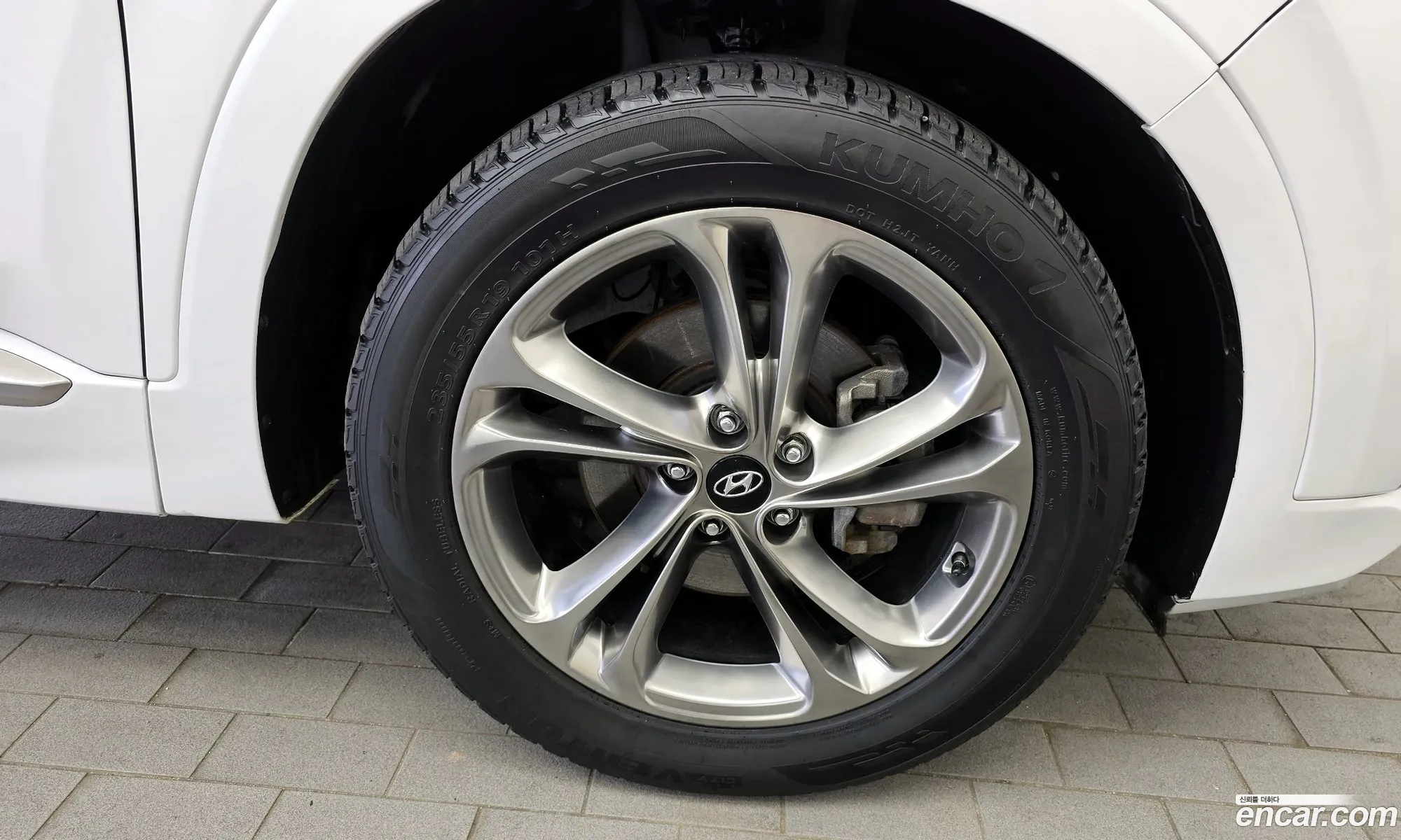 Hyundai Santa Fe Tm Diesel 20 2Wd Inspiration - фотография 18499084
