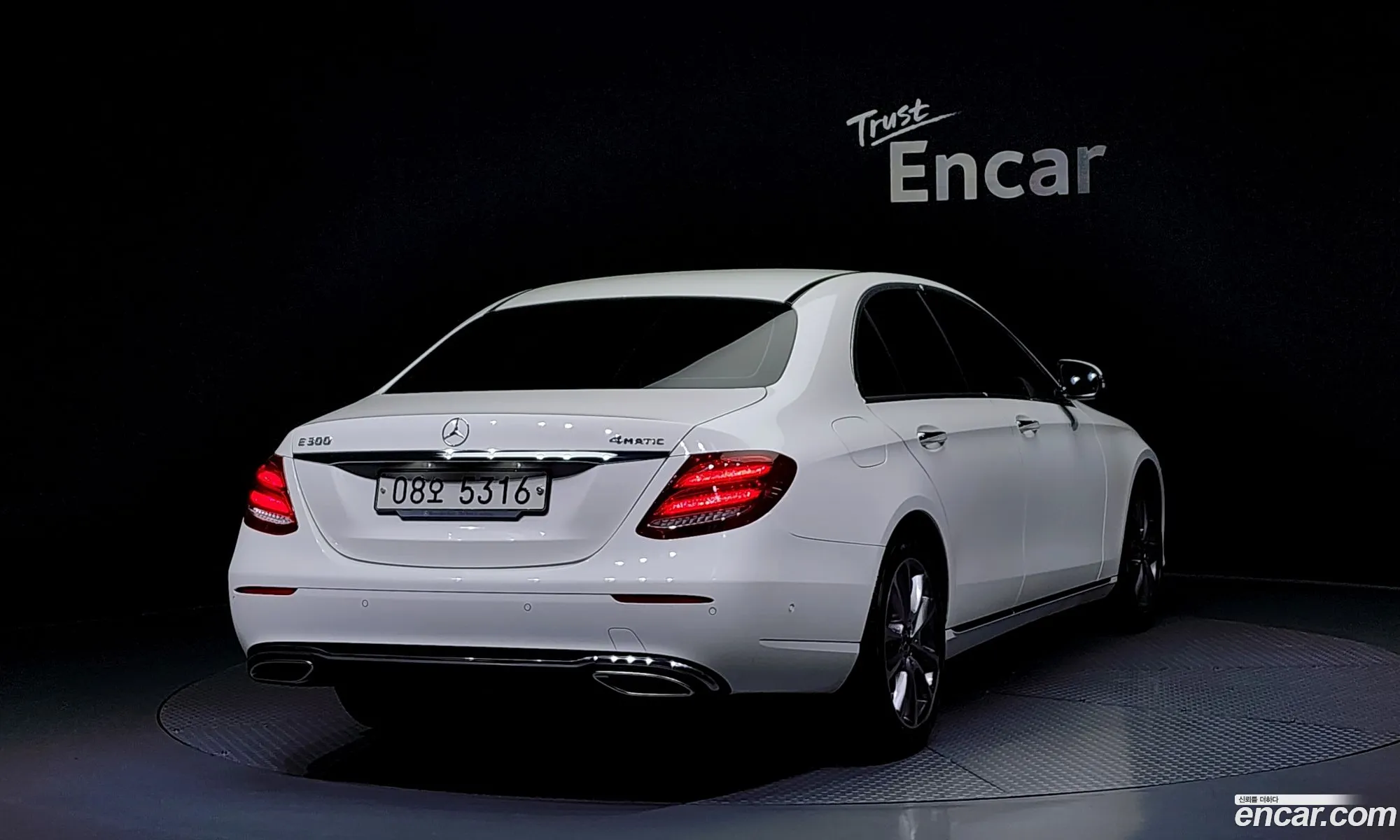 Mercedes-Benz E-Klasse V W213 S213 C238 E300 4Matic Avant Garde 2019 - фотография 14046497