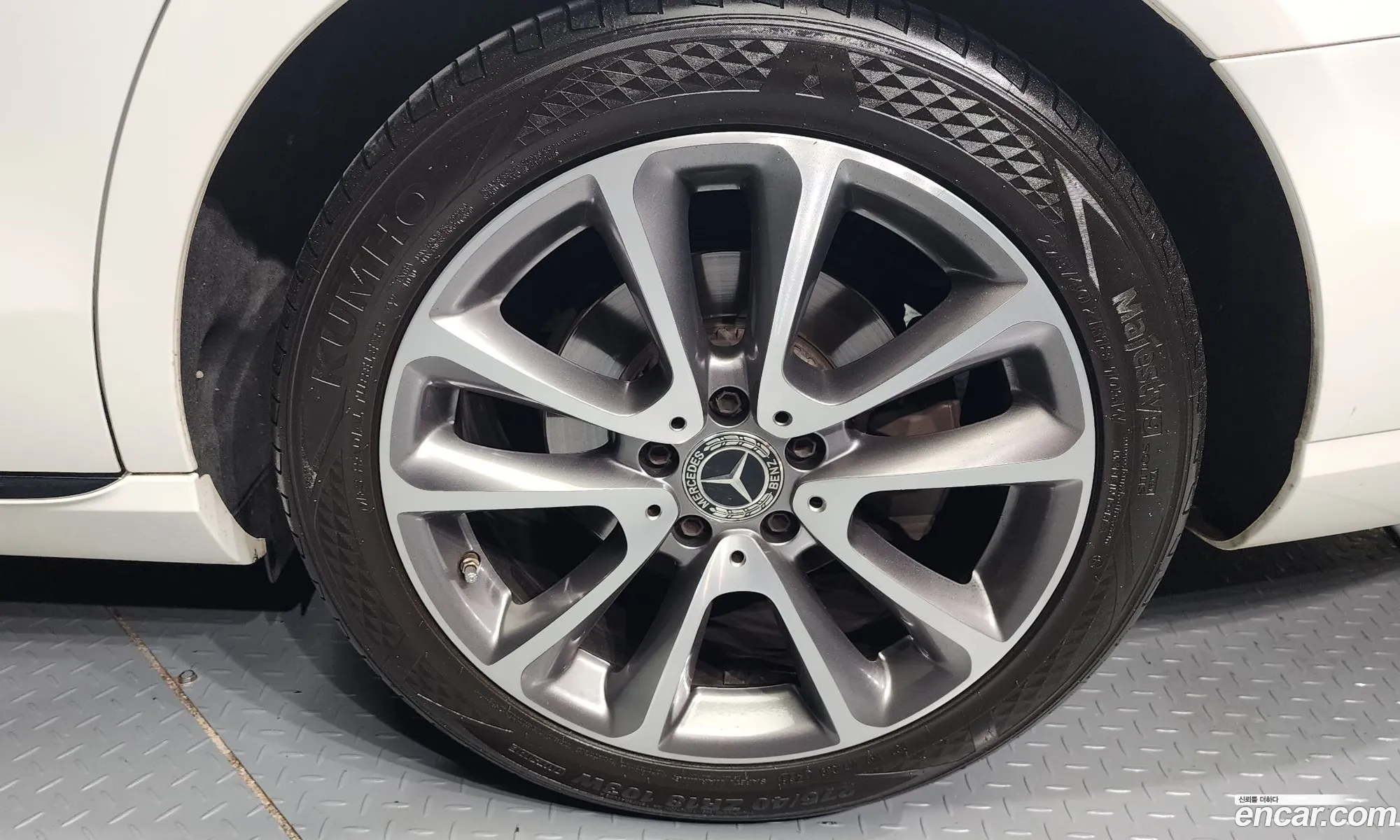 Mercedes-Benz E-Klasse V W213 S213 C238 E300 4Matic Avant Garde 2019 - фотография 14046500