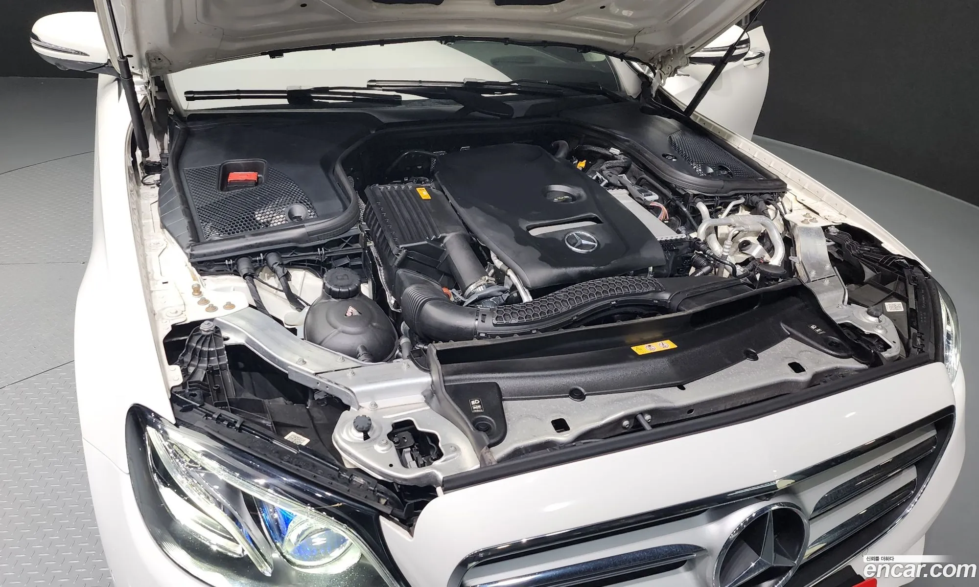 Mercedes-Benz E-Klasse V W213 S213 C238 E300 4Matic Avant Garde 2019 - фотография 14046501