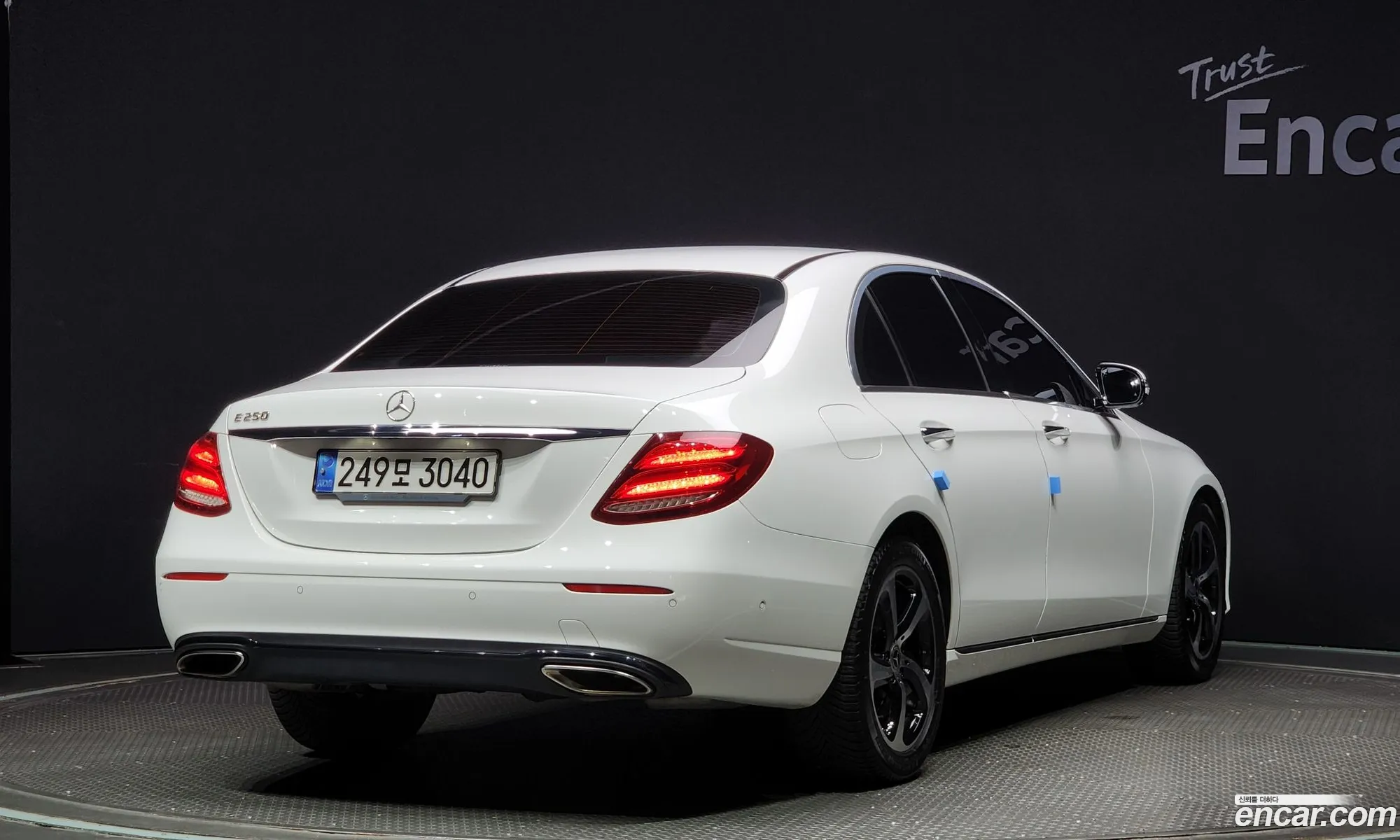 Mercedes E-Class W213 E250 Avantgarde - фотография 12585749