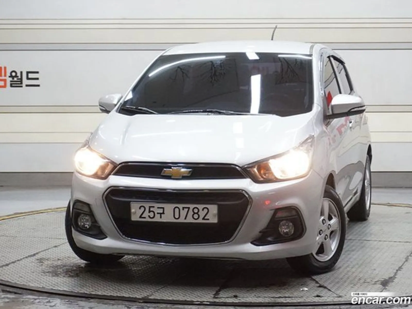 Chevrolet Spark Ltz 2016 - фотография 5666474