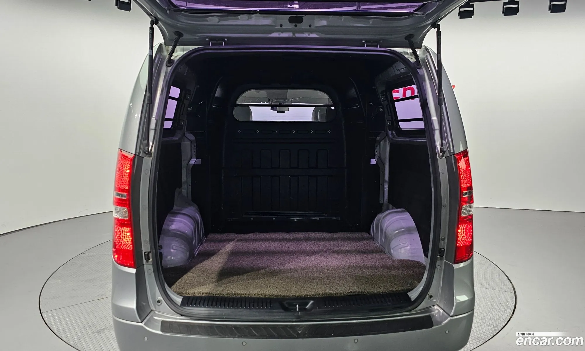 Grand Starex 5 -Seater Van Cvx Luxury - фотография 1164978