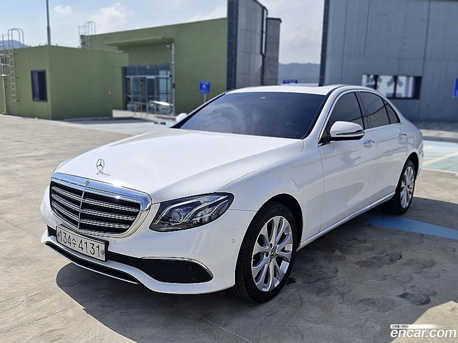 Benz E-Class W213 E220D 4Matic Exclusive - фотография 13674676