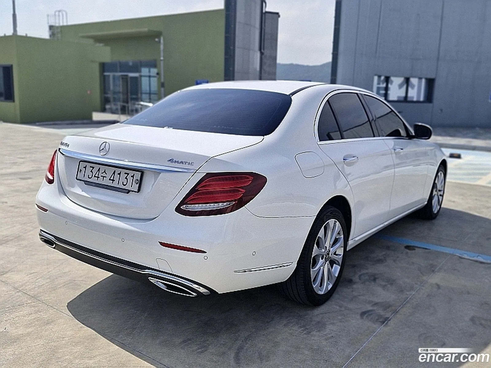 Benz E-Class W213 E220D 4Matic Exclusive - фотография 13674680