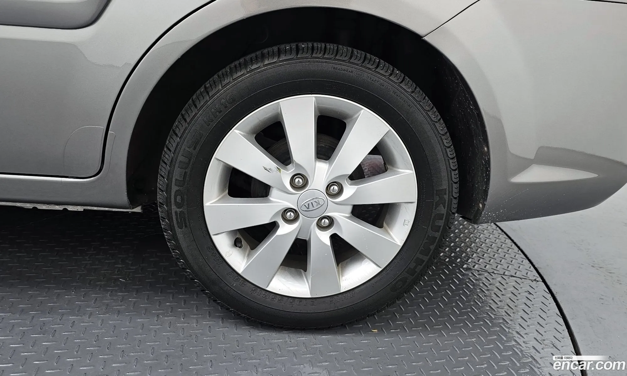 Kia Pride Ii 4Dr 16 Cvvt Gold Premium 2010 - фотография 17507531