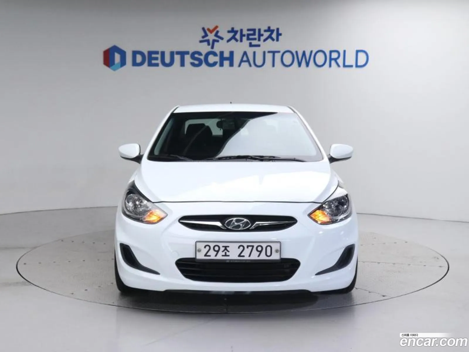 Hyundai Accent 14 Vvt Luxury 2011 - фотография 18414576