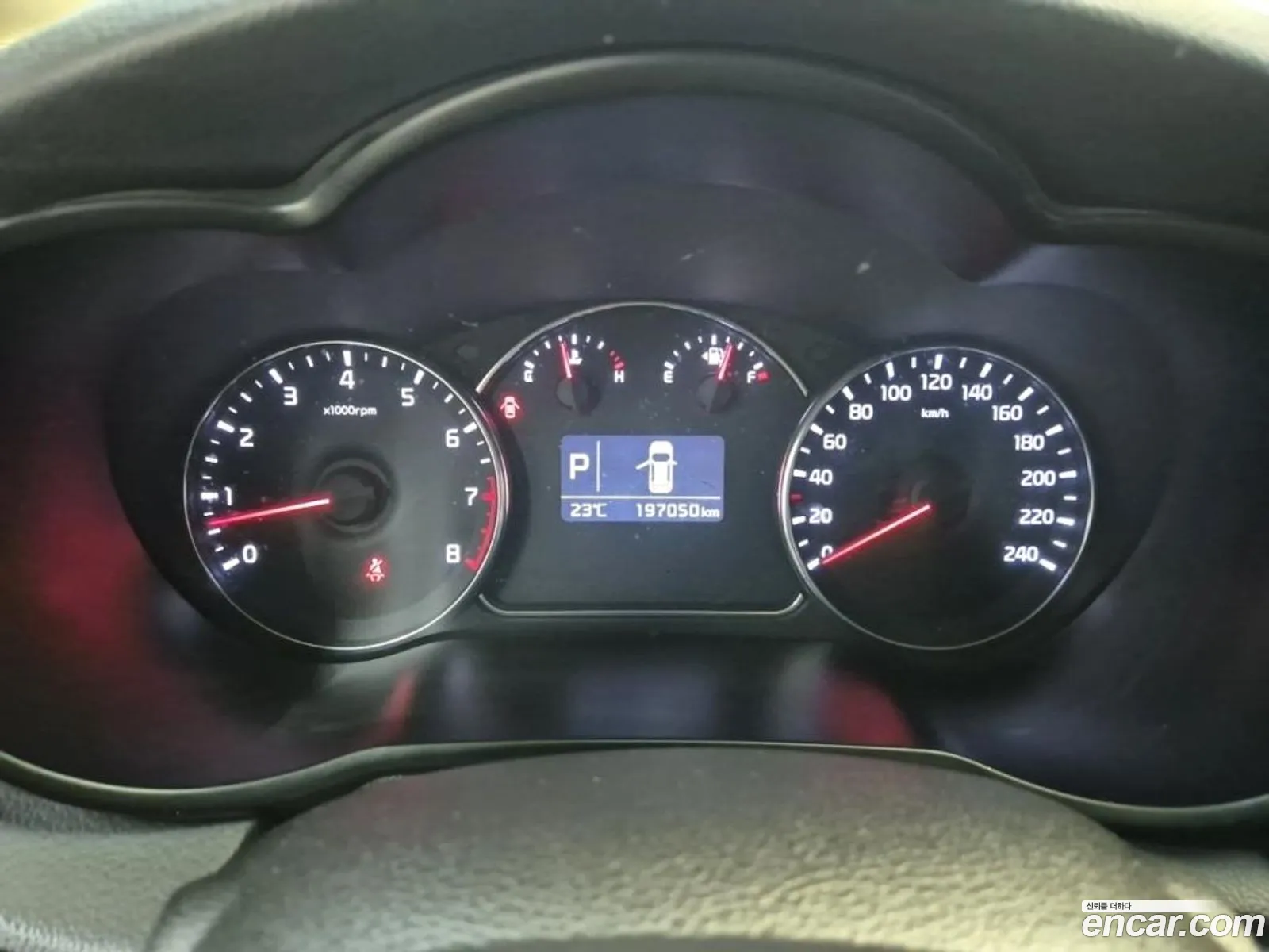 Kia Carens Iii Rp 20 Lpi Prestige 2015 - фотография 12551774