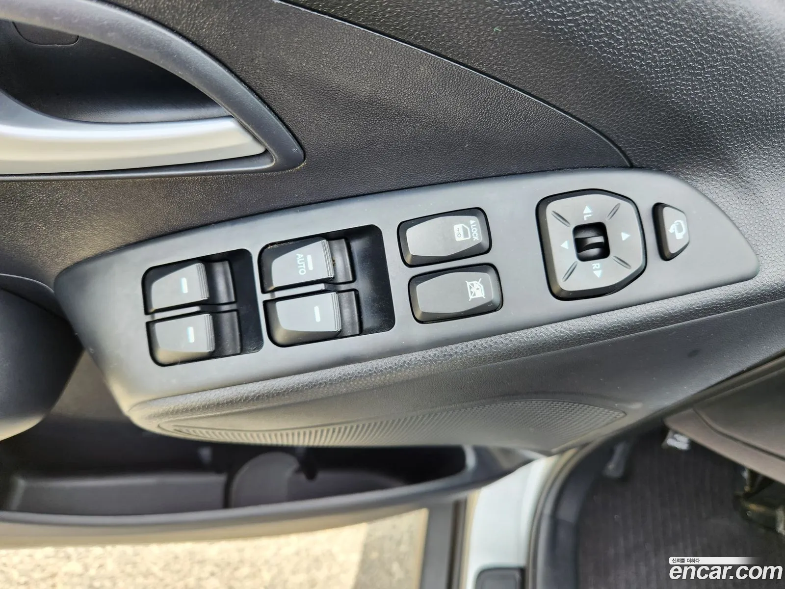 Hyundai Tucson Diesel E-Vgt 2Wd 2014 - фотография 18607455