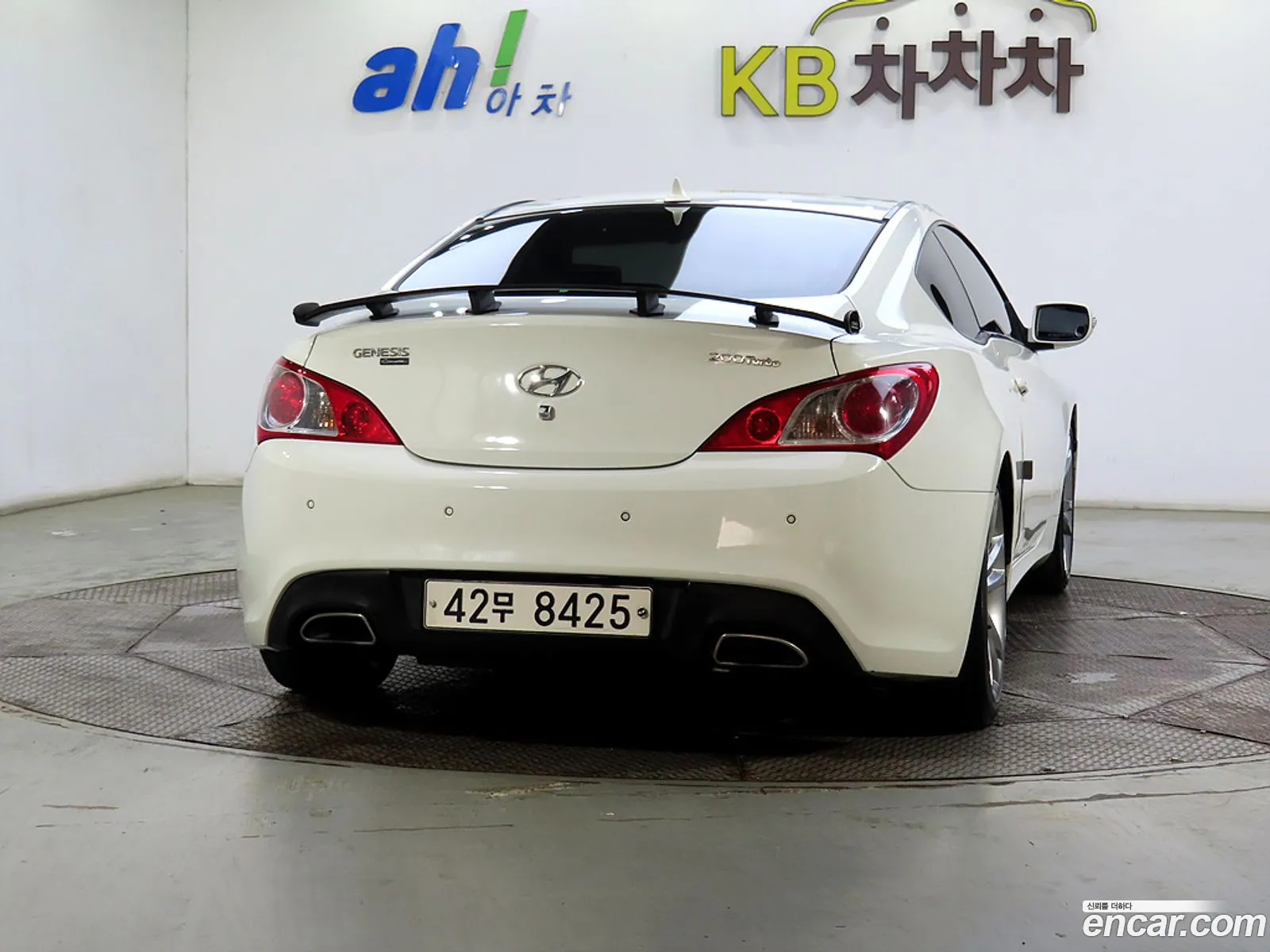 Hyundai Genesis I 200 Turbo P 2011 - фотография 16029025