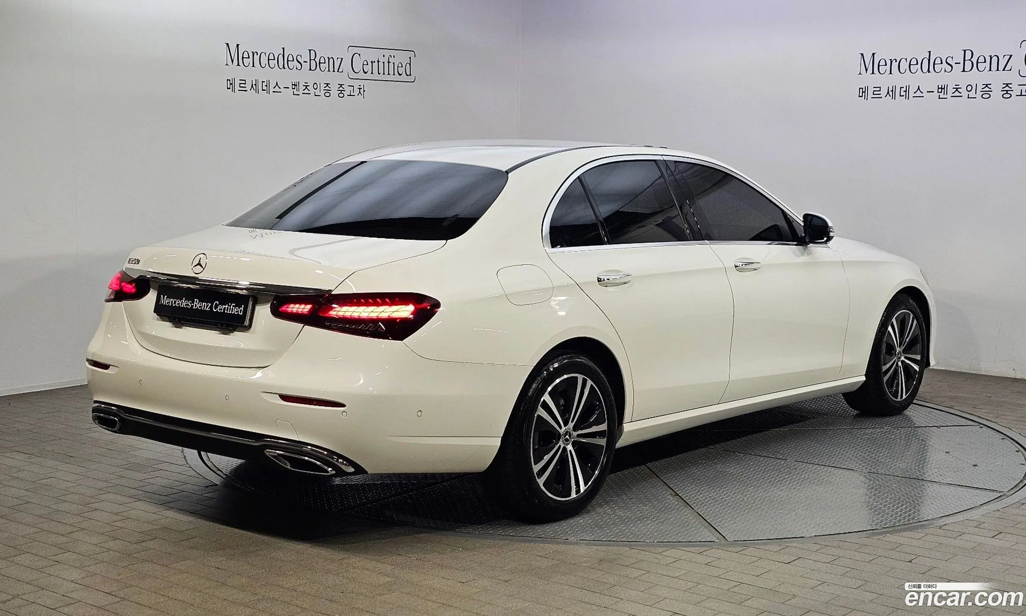 Mercedes-Benz E-Klasse V W213 S213 C238 E250 Avantgarde 2022 - фотография 12824941
