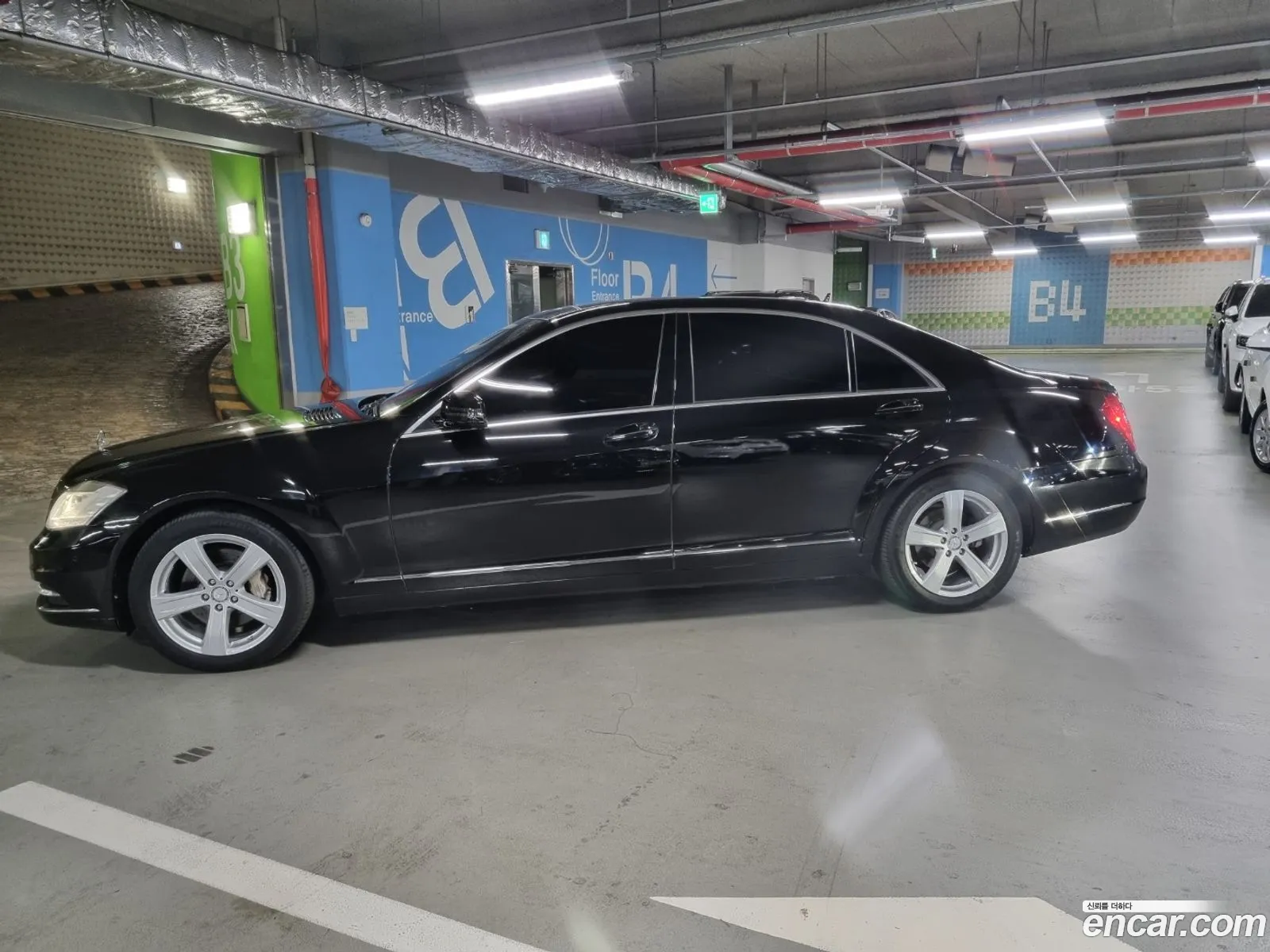 Mercedes S-Class W221 S350L - фотография 14163118