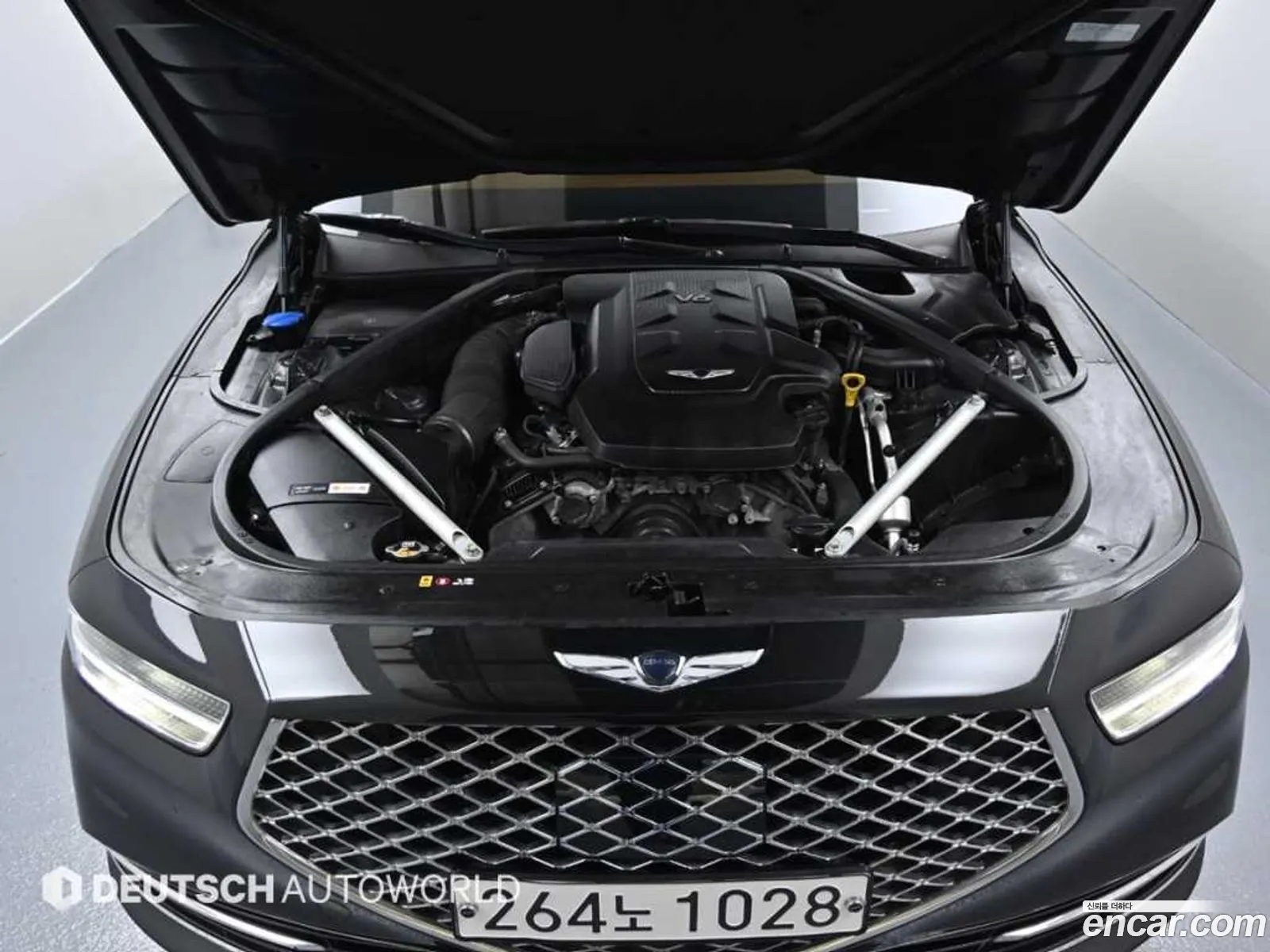 Genesis G90 I 38 2021 - фотография 1033295