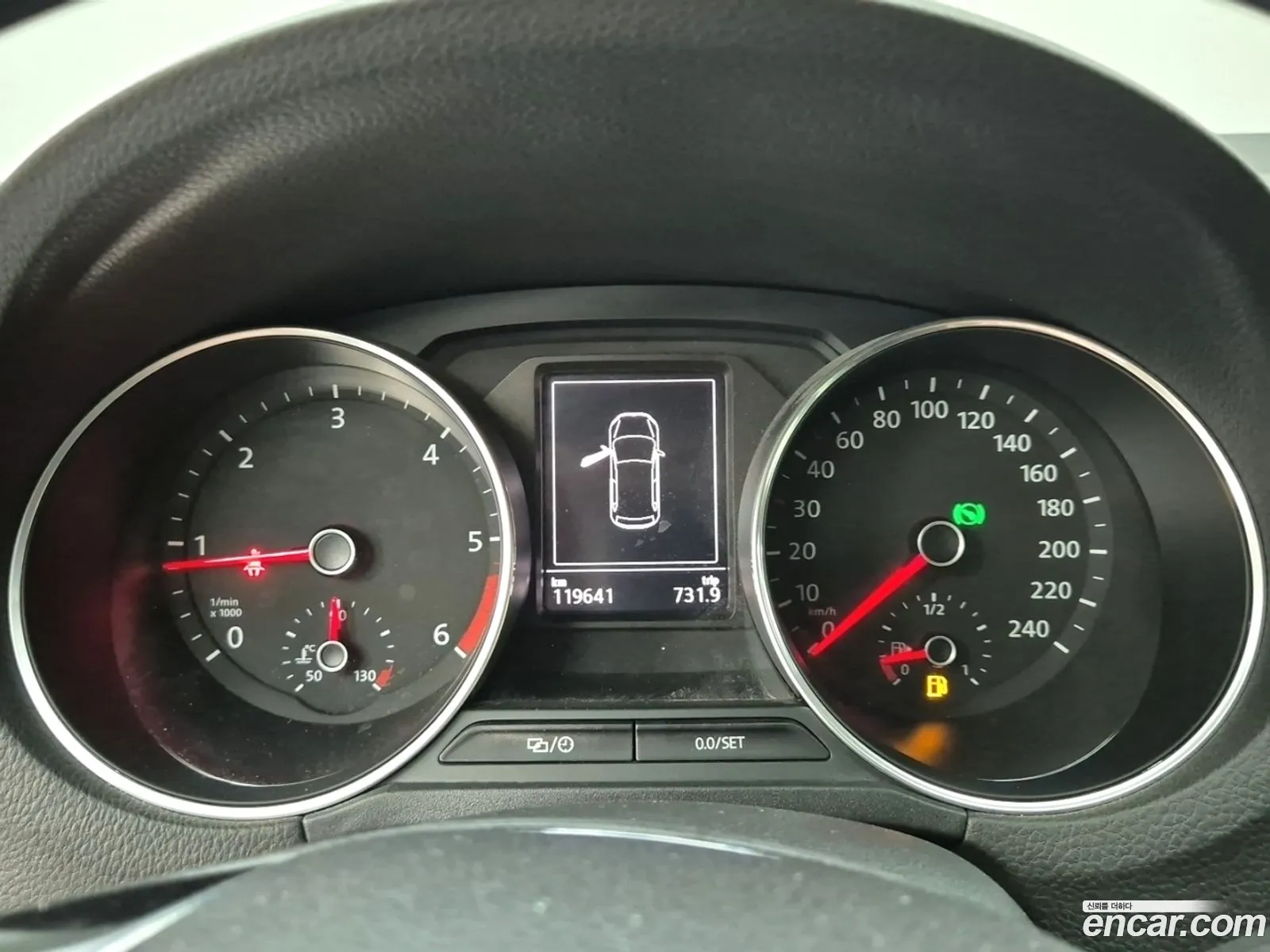 Volkswagen Polo V 14 Tdi R-Line 2015 - фотография 4818441