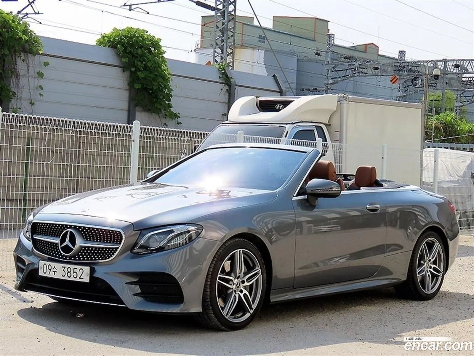Mercedes-Benz E-Klasse V W213 S213 C238 E220D Cabriolet 2018 - фотография 13648251