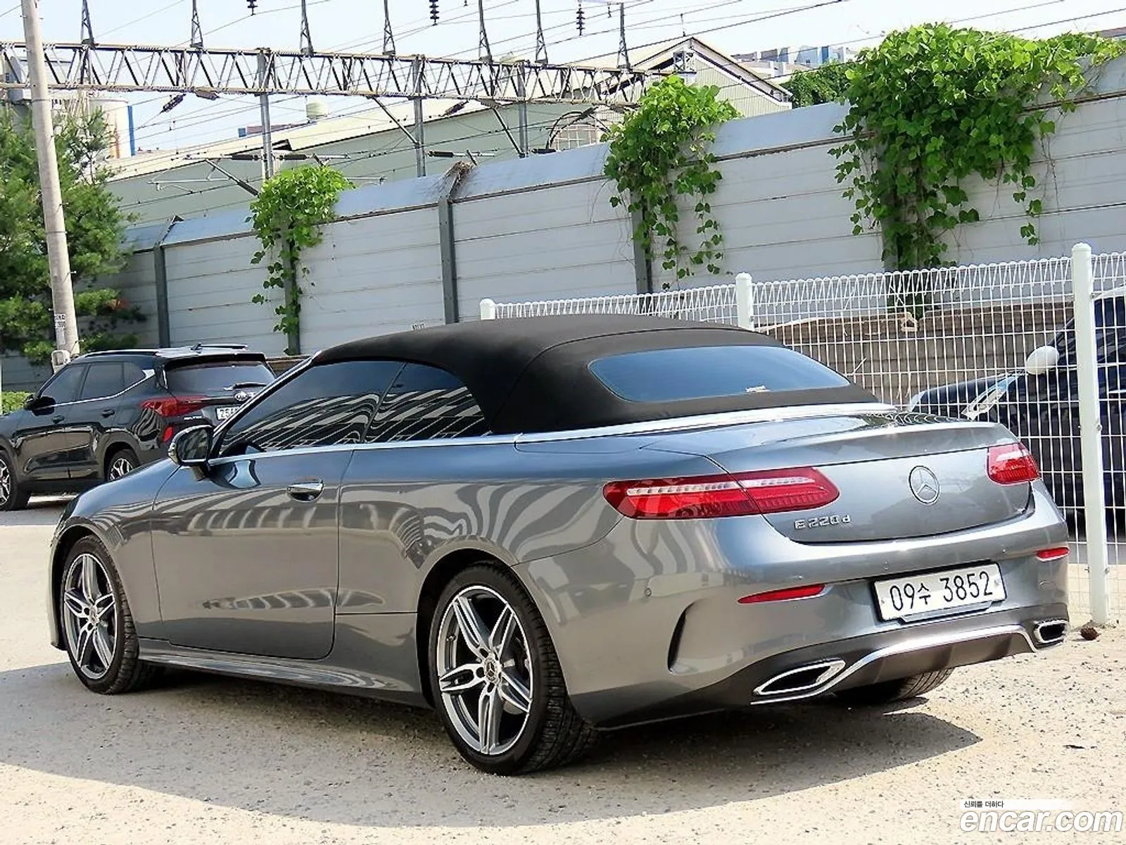 Mercedes-Benz E-Klasse V W213 S213 C238 E220D Cabriolet 2018 - фотография 13648256