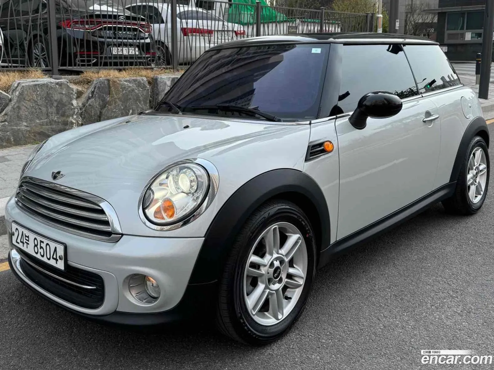 Mini Cooper Basic Type 2013 - фотография 4859387