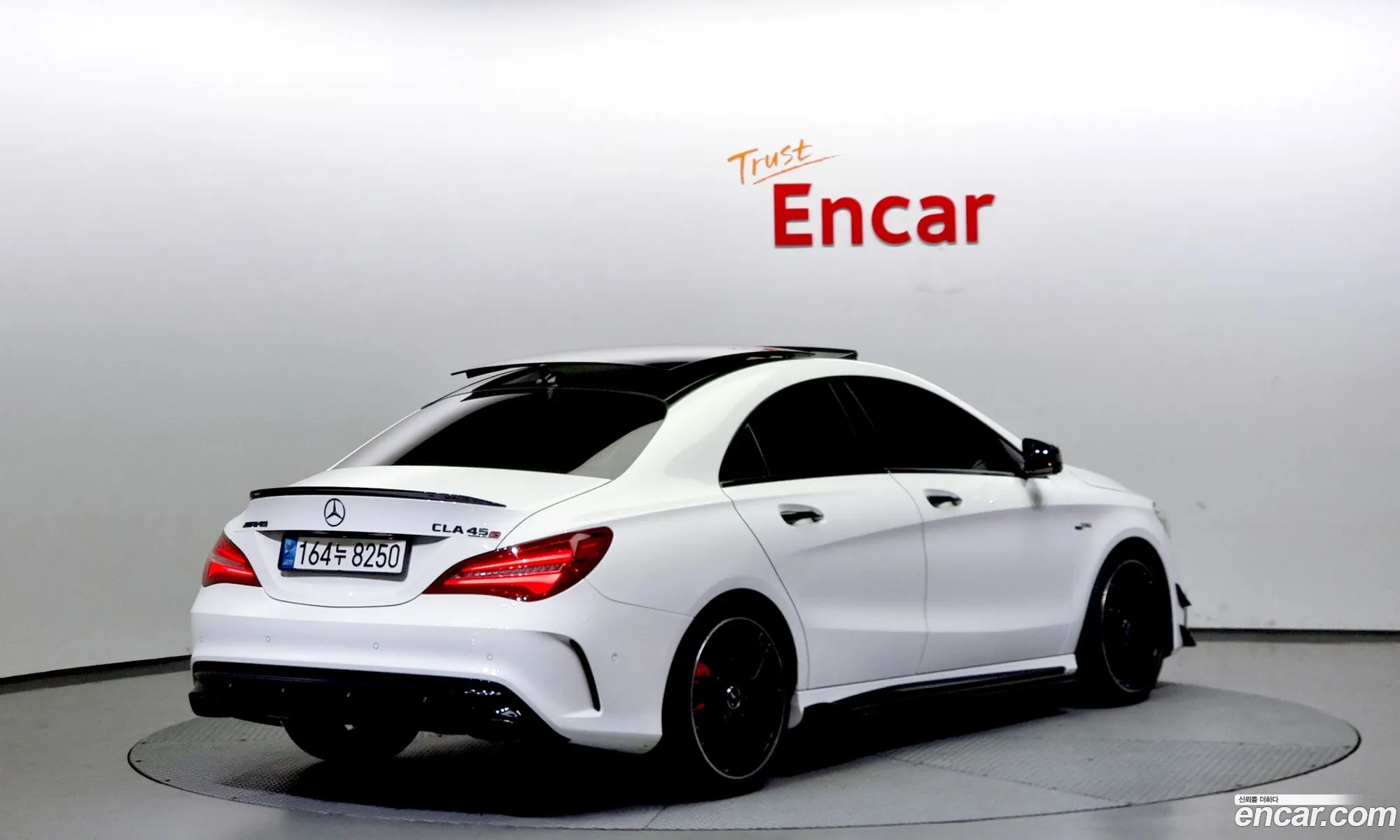 Mercedes-Benz Cla-Klasse Cla45 Amg 4Matic 2019 - фотография 14278685