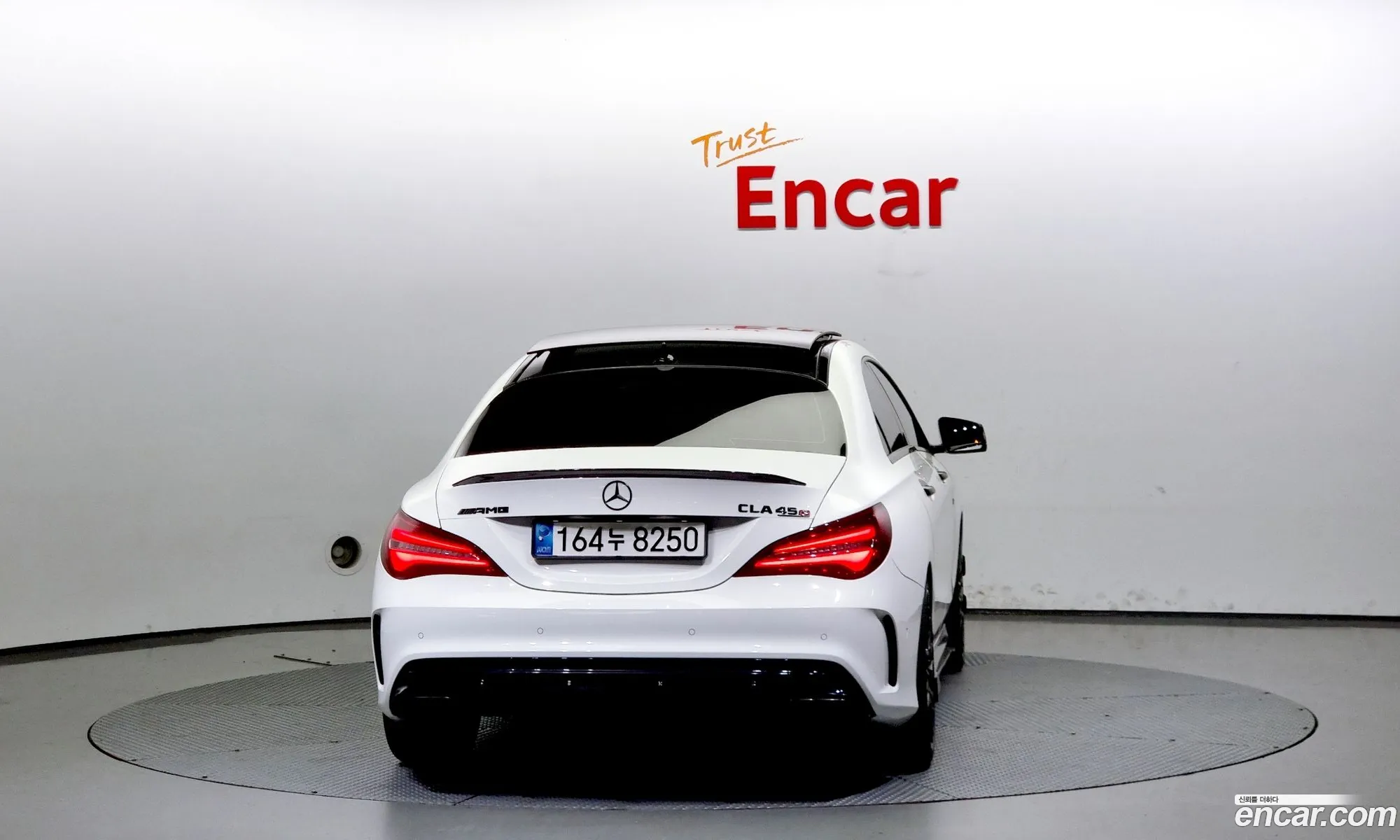 Mercedes-Benz Cla-Klasse Cla45 Amg 4Matic 2019 - фотография 14278687