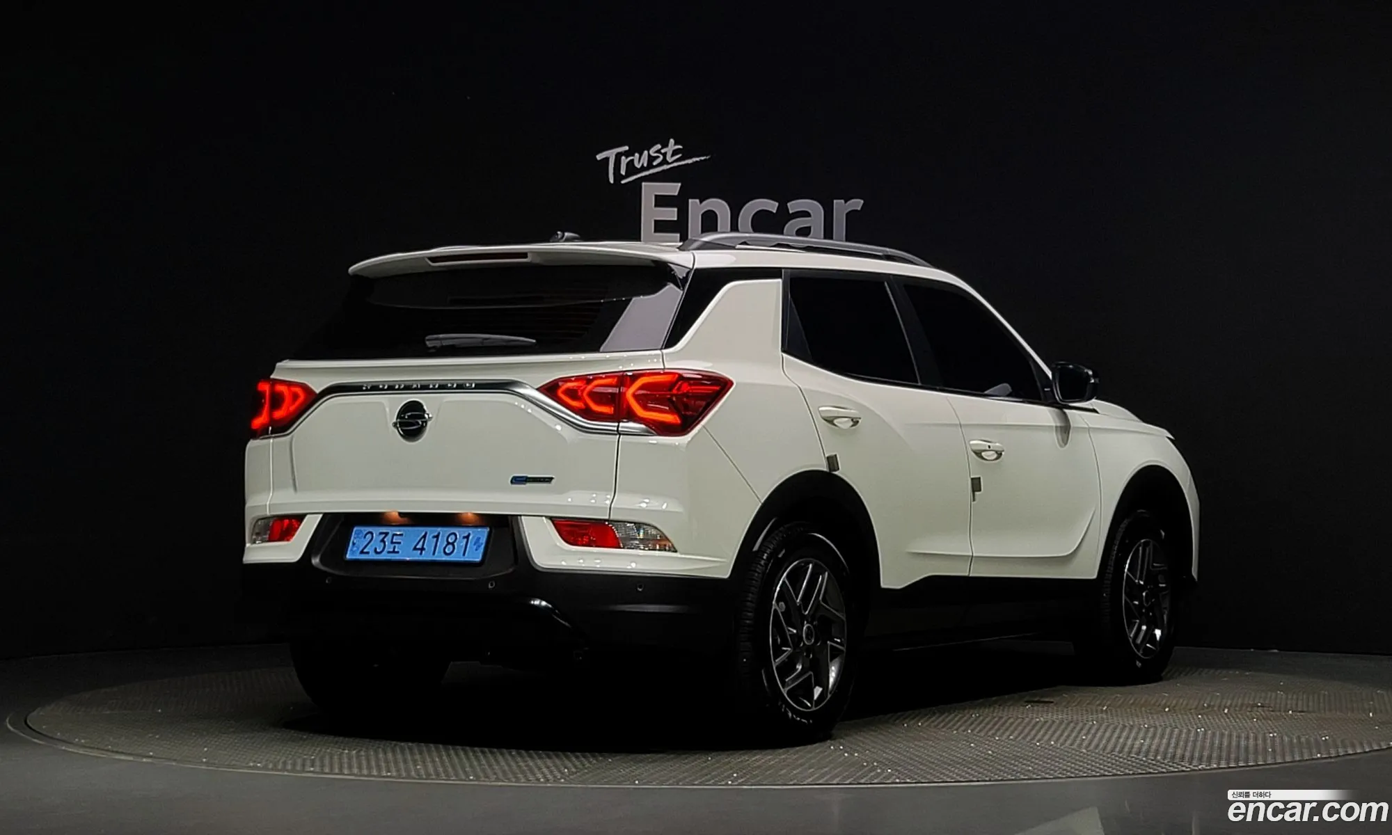 Kg Mobility Ssangyong Korando Ev Emotion E5 - фотография 2012271