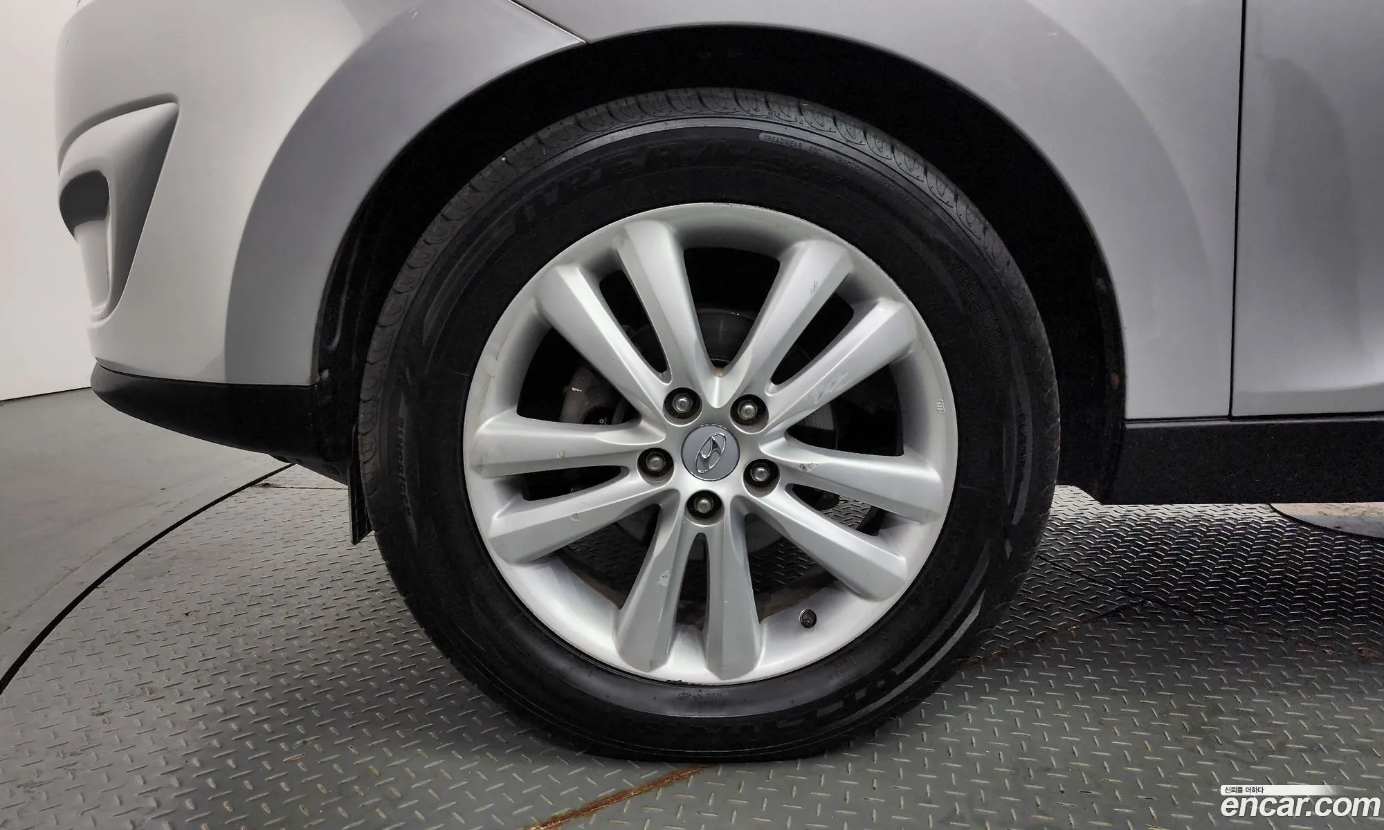 Hyundai Tucson Diesel 2Wd Lx20 2010 - фотография 19265736