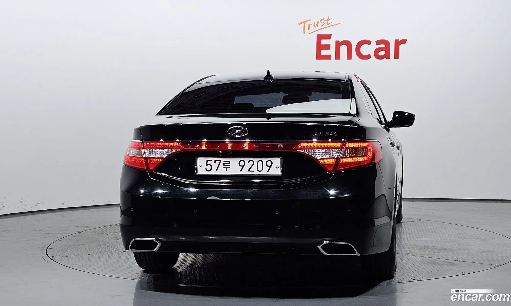 Hyundai Grandeur Hg240 Modern 2015 - фотография 19479316
