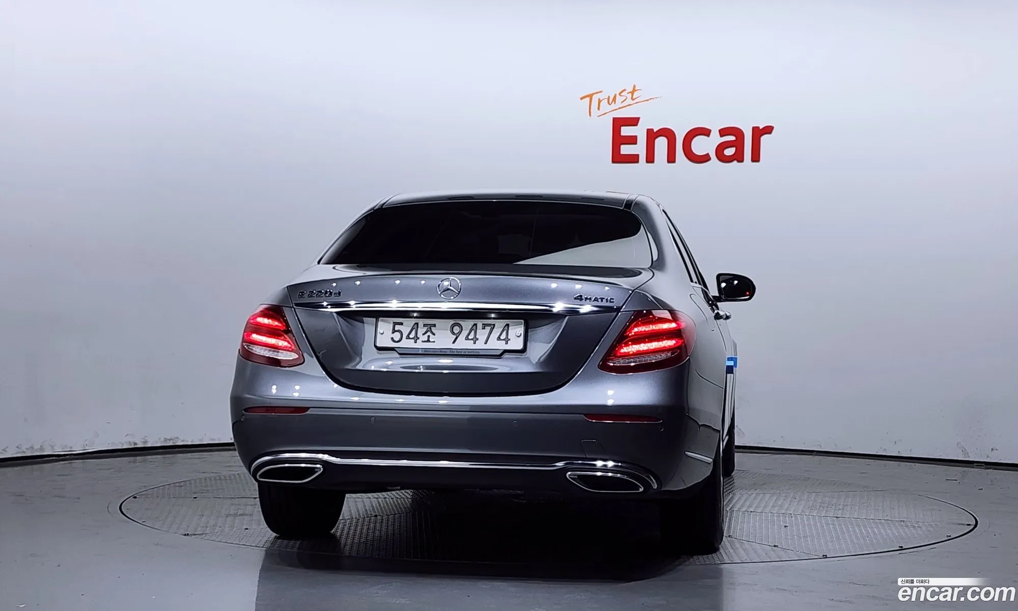Mercedes-Benz E-Klasse V W213 S213 C238 E220D 4Matic Exclusive 2019 - фотография 12676754