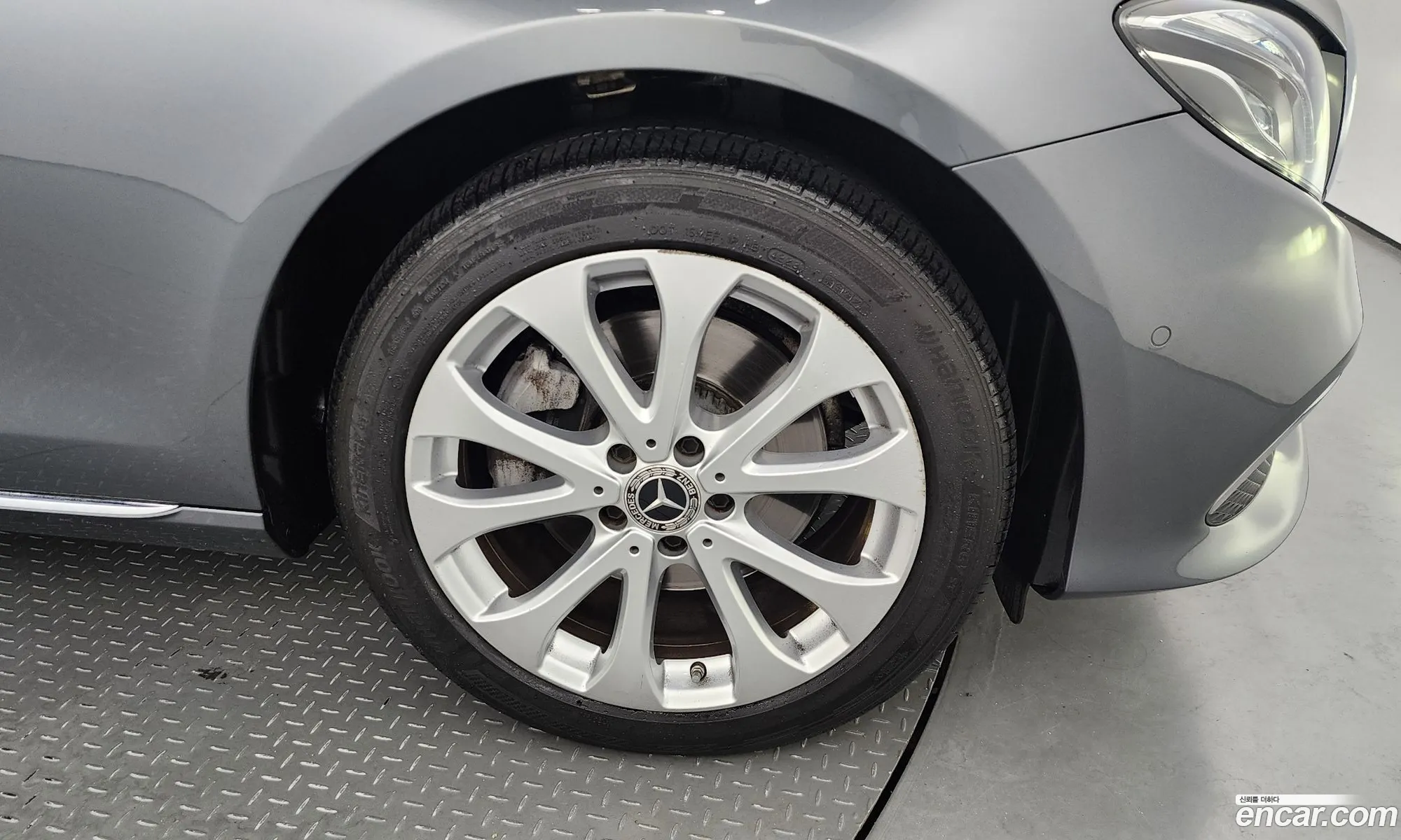 Mercedes-Benz E-Klasse V W213 S213 C238 E220D 4Matic Exclusive 2019 - фотография 12676755