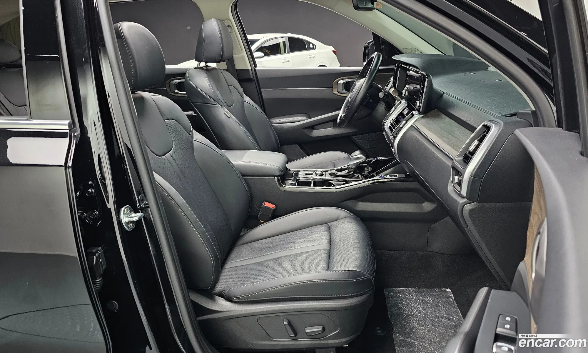 Korex Auto Trade - фотография 12700548