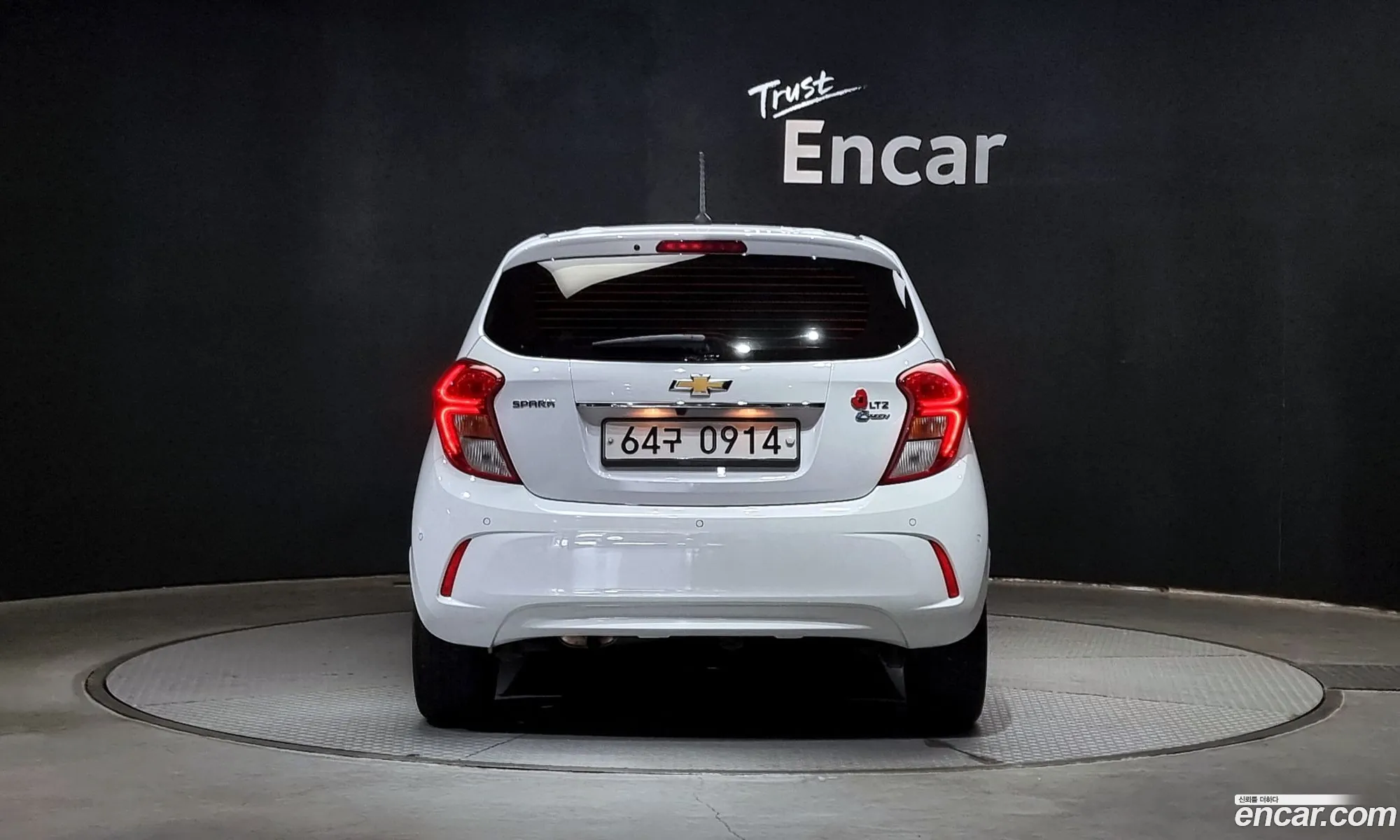 Chevrolet Spark Ltz 2016 - фотография 6368035