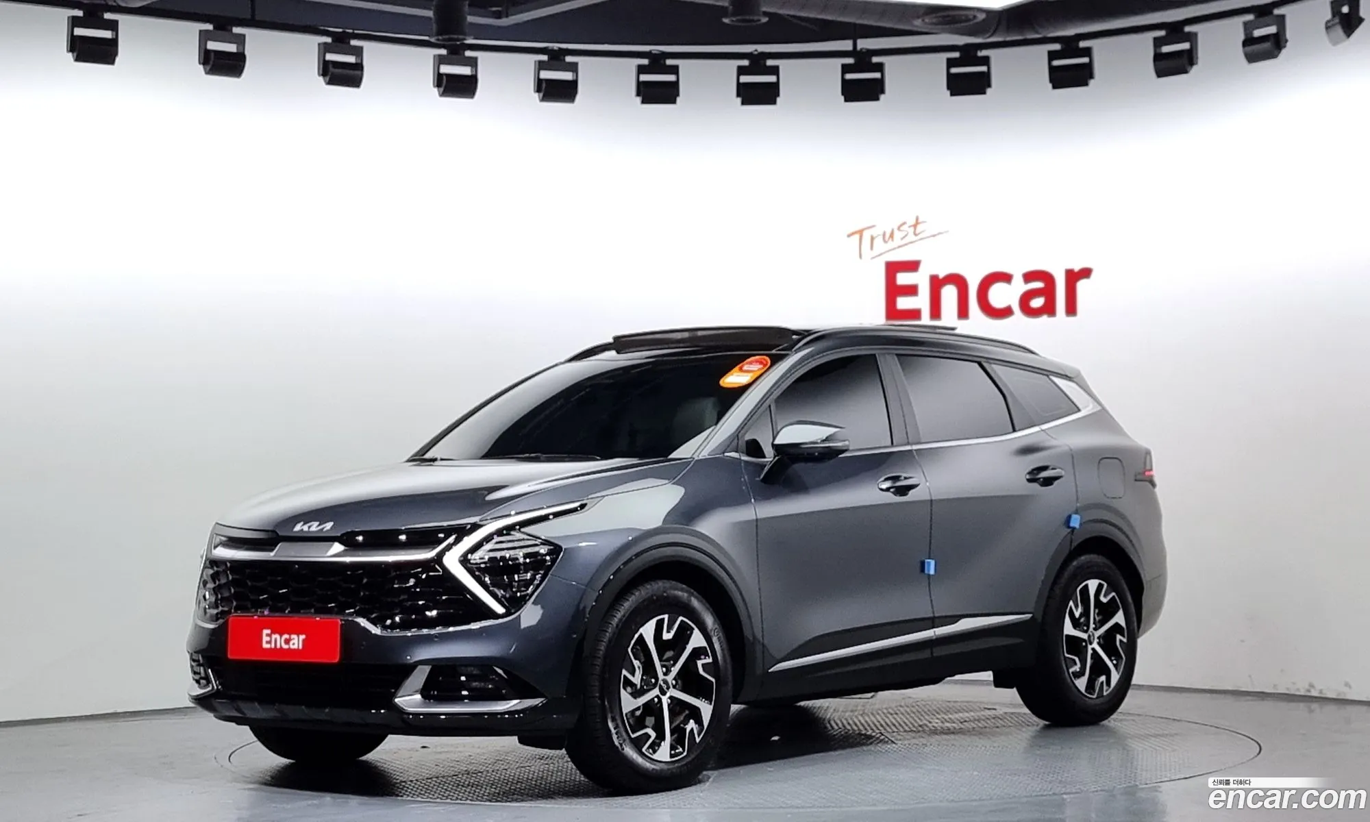 Kia Sportage Signature 2Wd 2023 - фотография 11216248