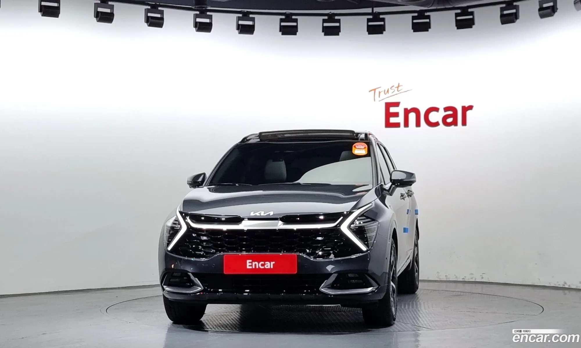 Kia Sportage Signature 2Wd 2023 - фотография 11216250
