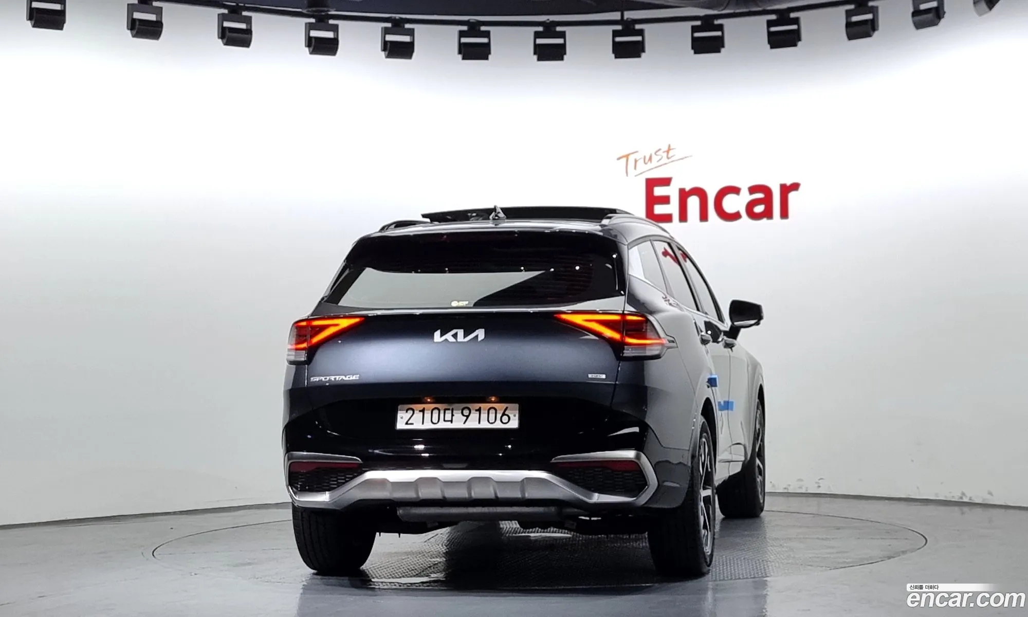 Kia Sportage Signature 2Wd 2023 - фотография 11216251