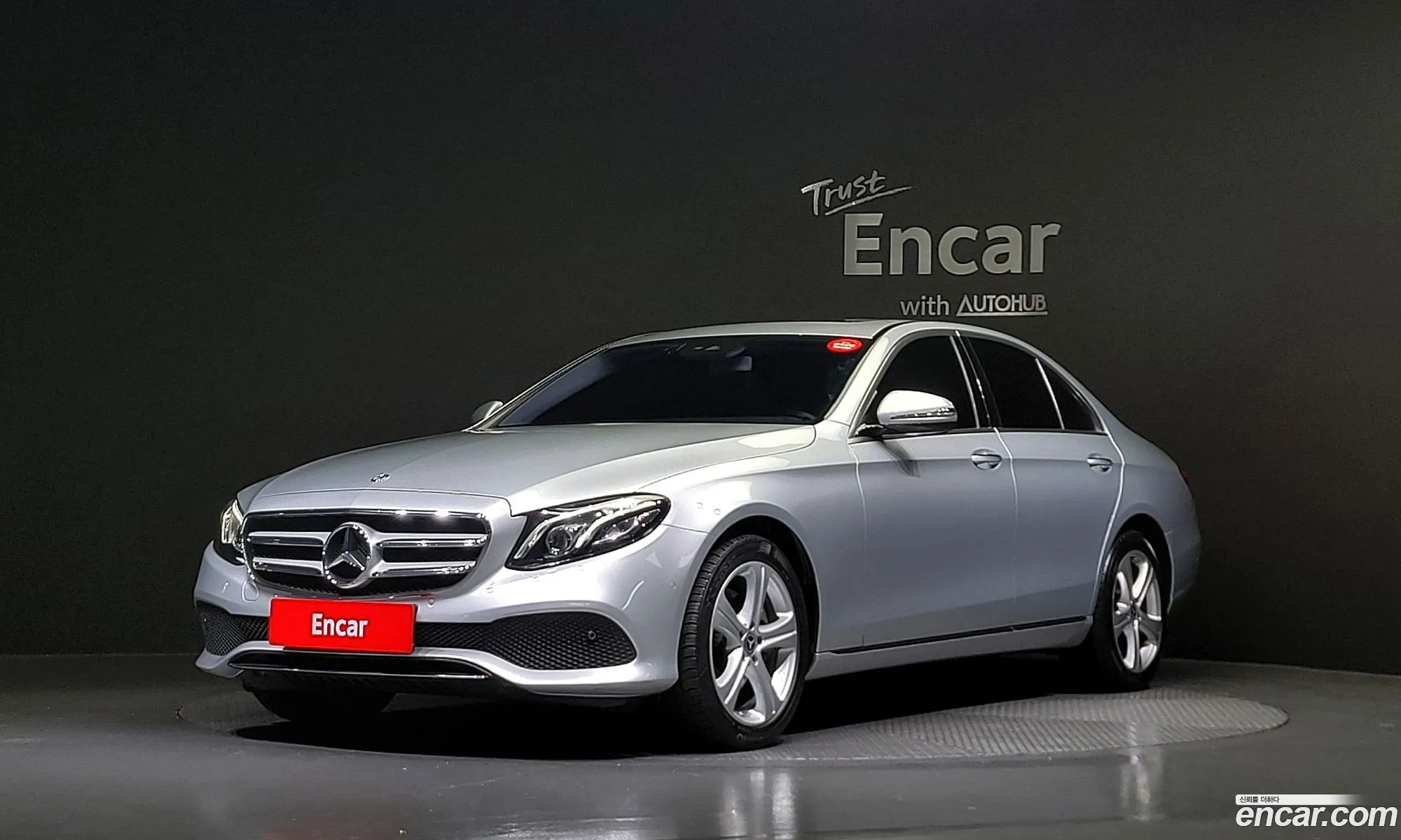 Mercedes-Benz E-Klasse V W213 S213 C238 E220D 4Matic Avant Garde 2018 - фотография 13979845