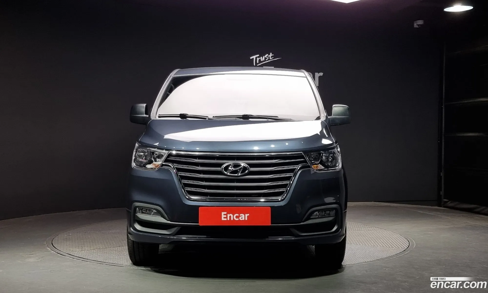 Hyundai Starex 4Wd Wagon 12-Seater 2019 - фотография 17315886