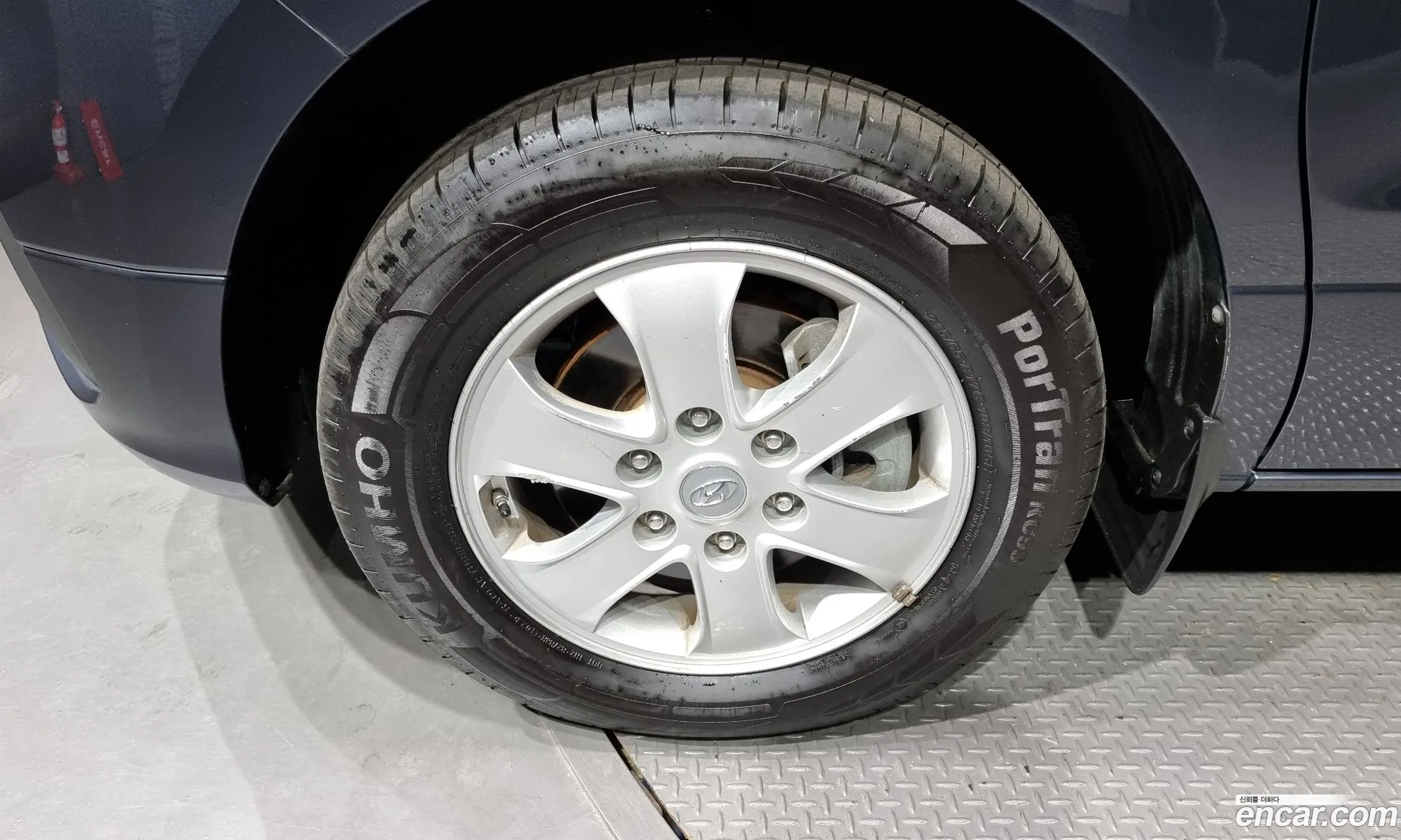 Hyundai Starex 4Wd Wagon 12-Seater 2019 - фотография 17315888