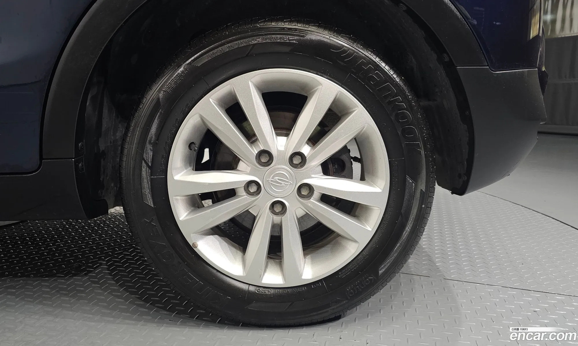 Ssangyong Tivoli Tivoli Vx 2Wd 2015 - фотография 17505721
