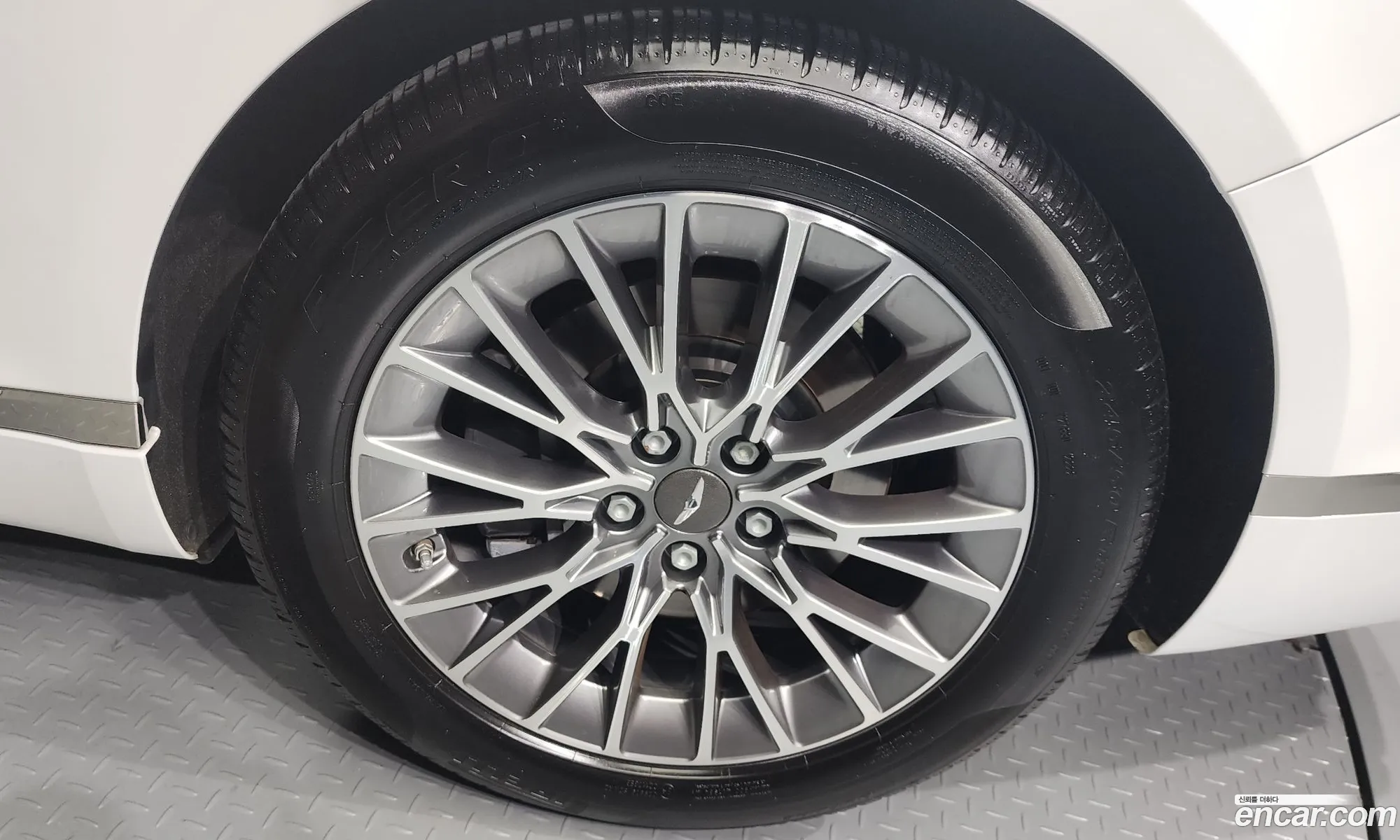 Genesis G80 Ii Gasoline 25 Turbo 2Wd 2022 - фотография 197400