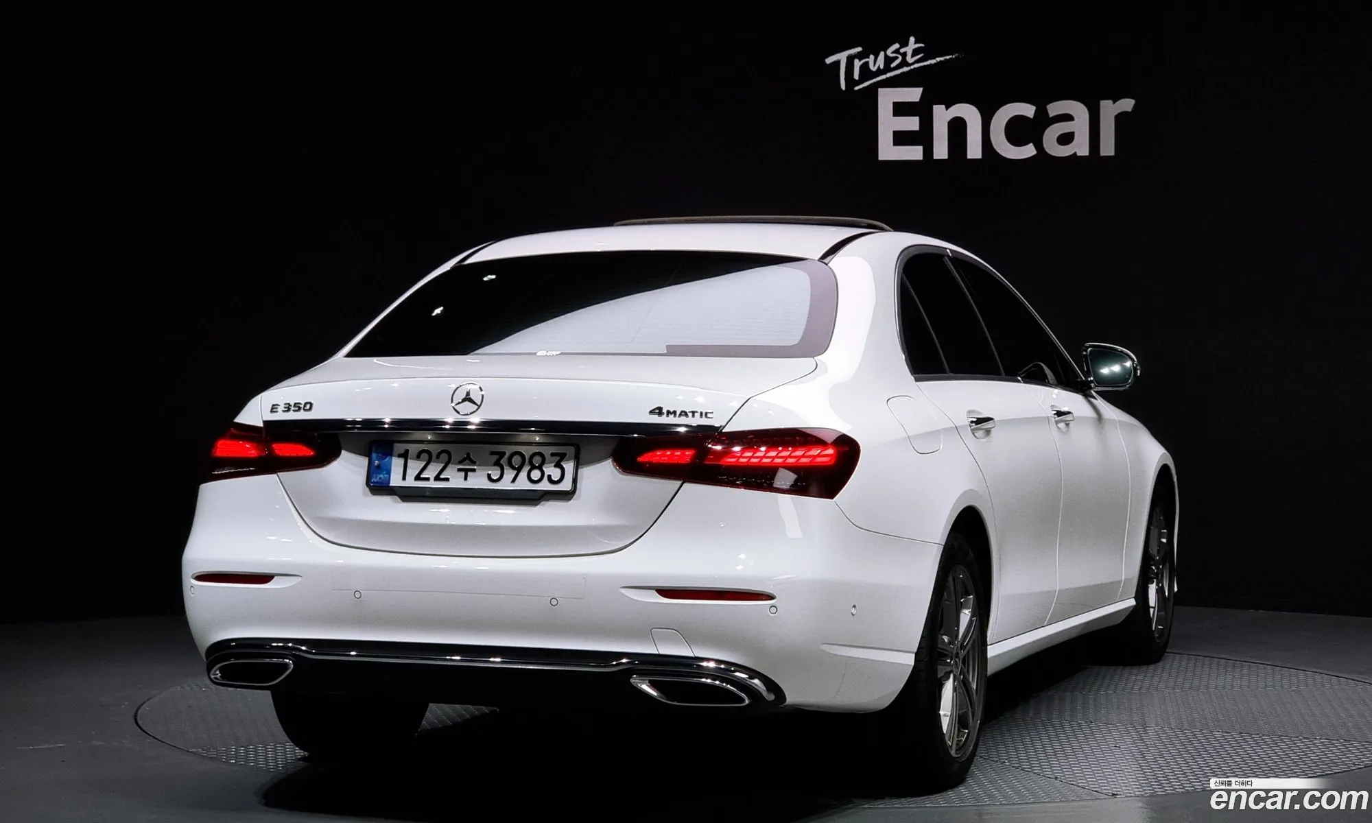 Mercedes-Benz E-Klasse V W213 S213 C238 E350 4Matic Avantgarde 2022 - фотография 13561455