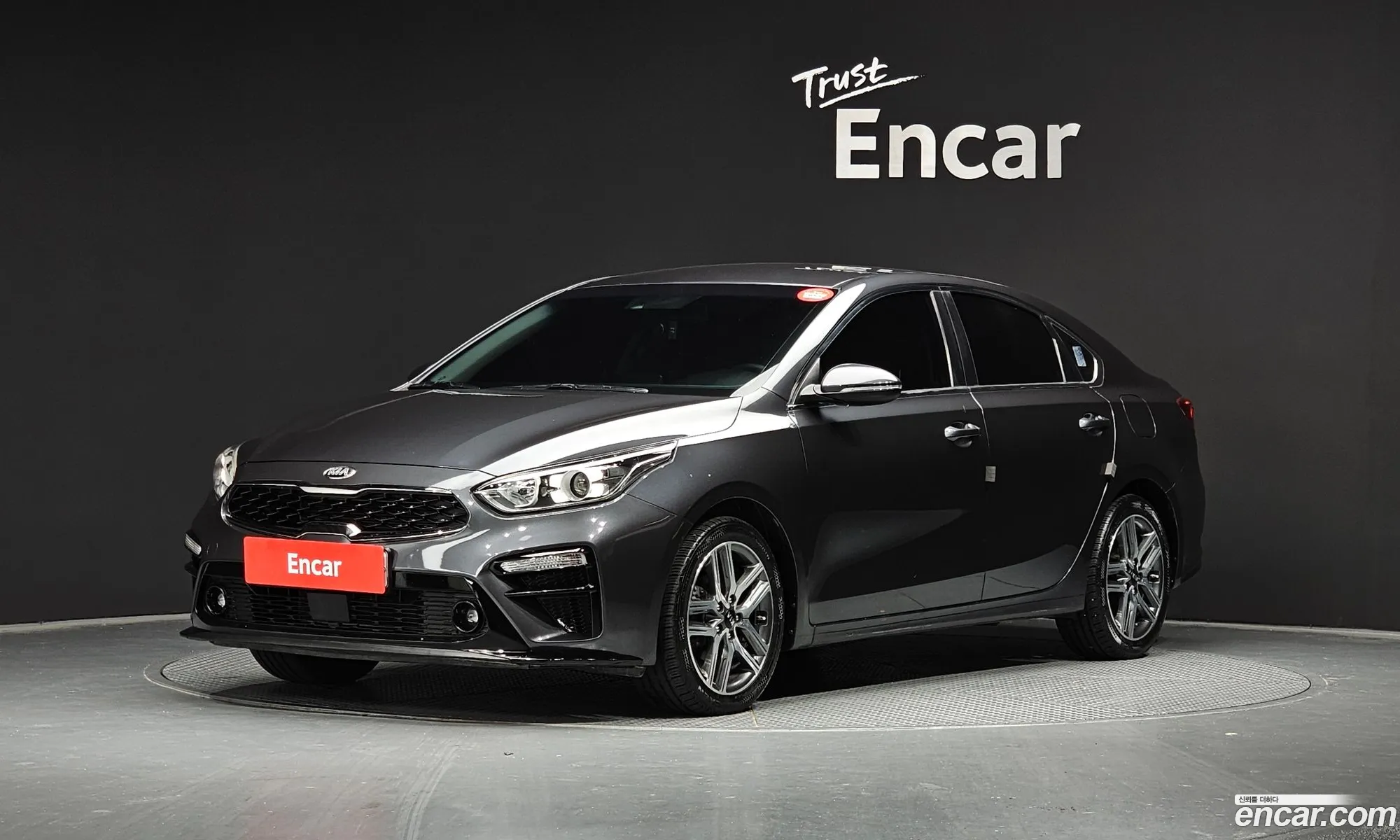 Kia K3 Luxury 2019 - фотография 13170850