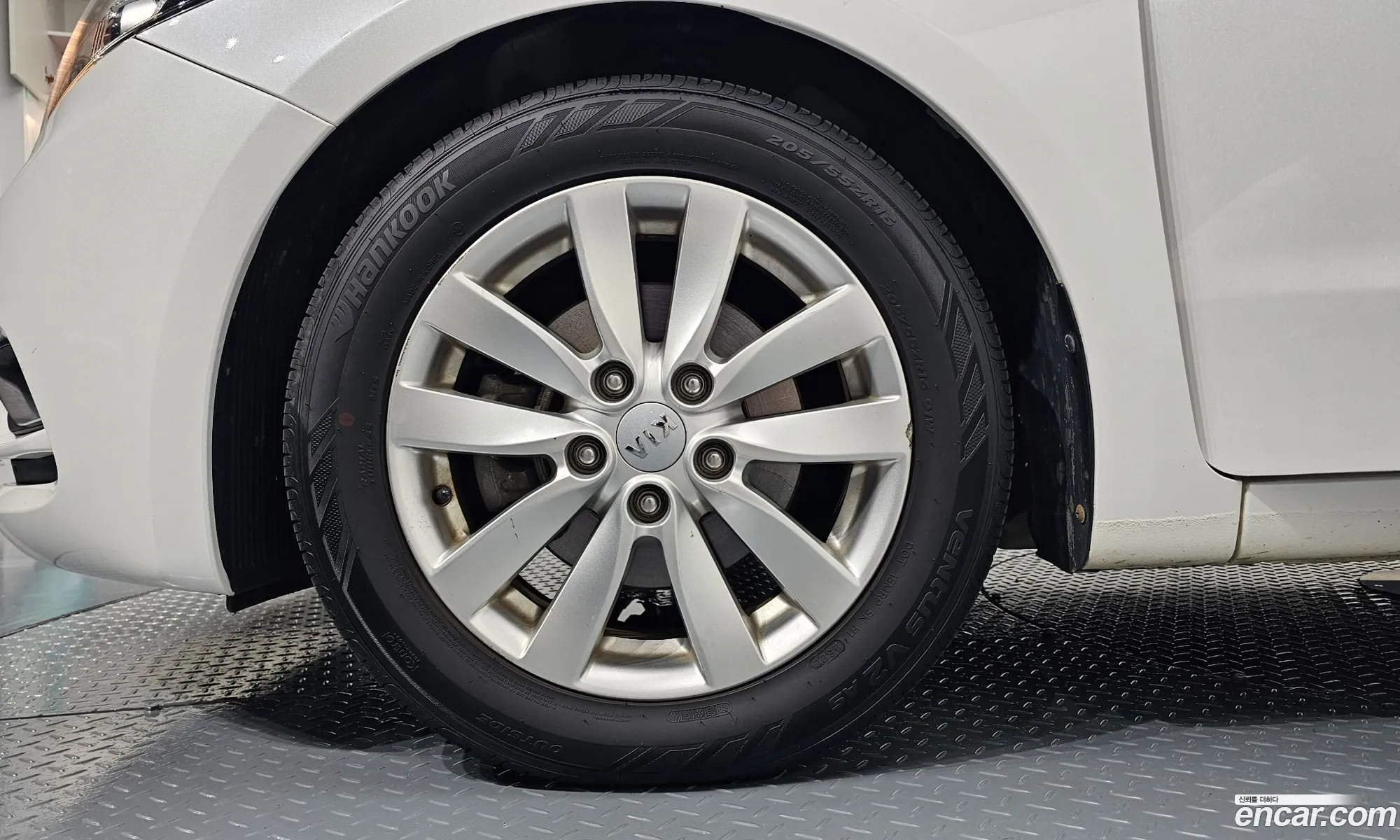 Kia K3 I Prestige 2013 - фотография 13641480