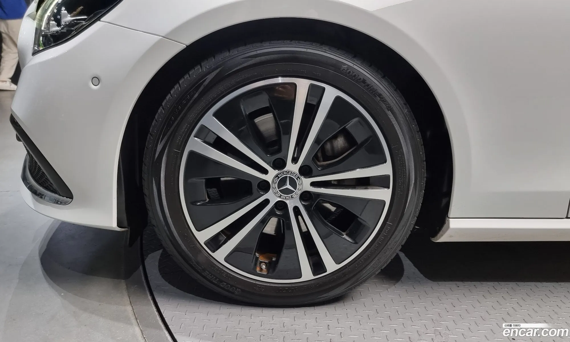 Mercedes-Benz E-Klasse V W213 S213 C238 E250 Avantgarde 2021 - фотография 12023024