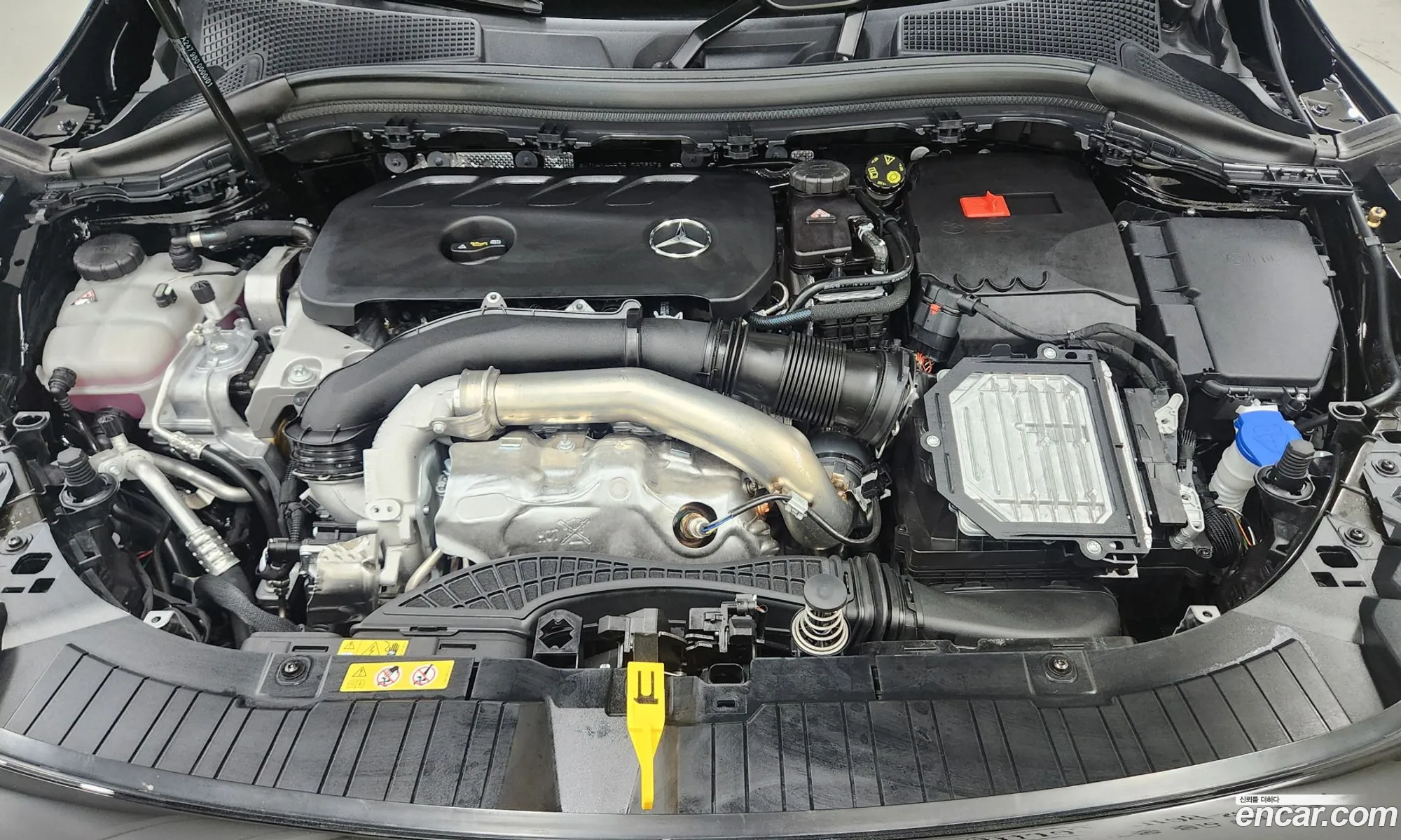 Mercedes-Benz Gla-Klasse Gla250 4Matic 2024 - фотография 12624020