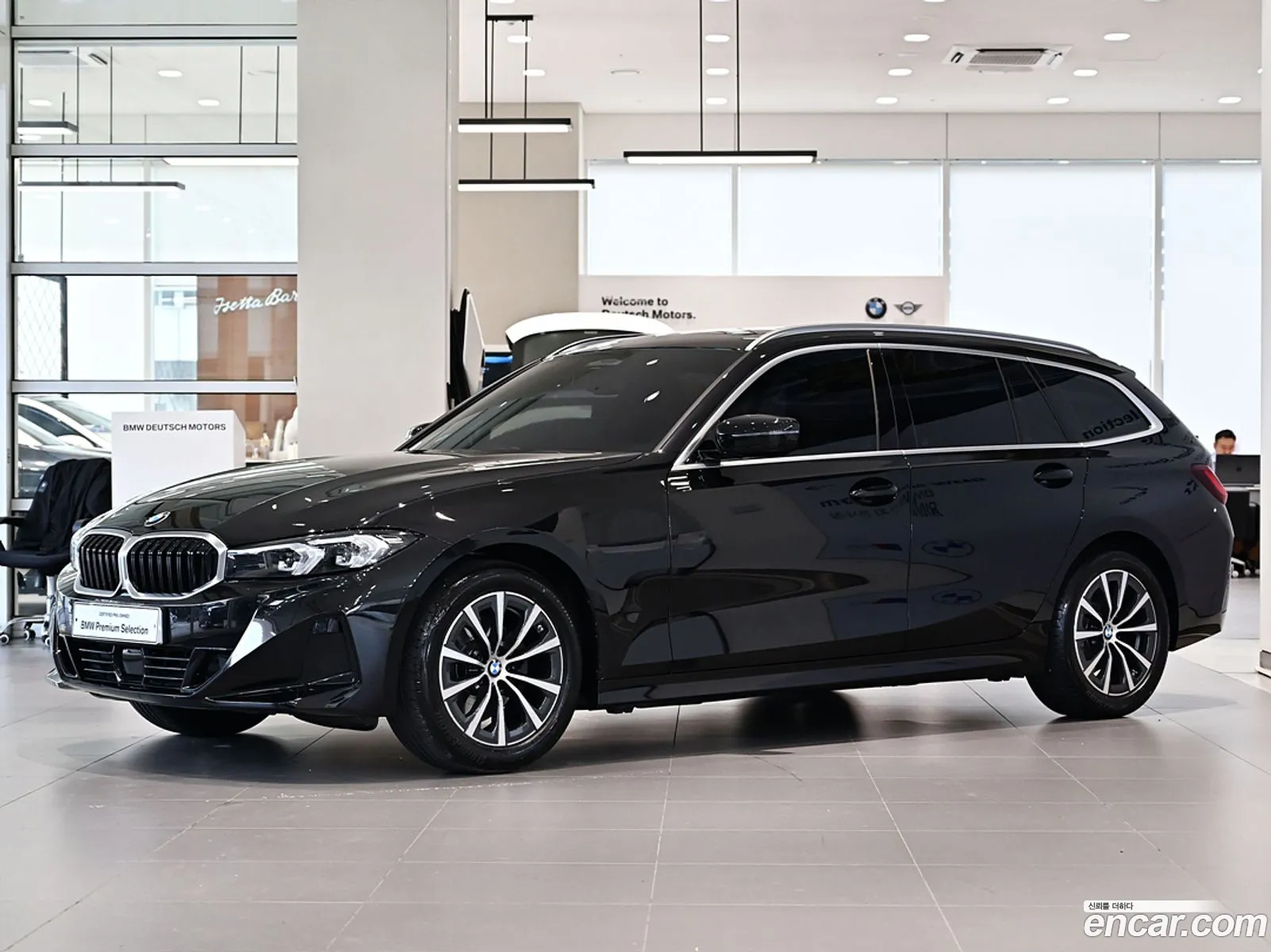 BMW 3Er 320D Touring 2023 - фотография 18564346