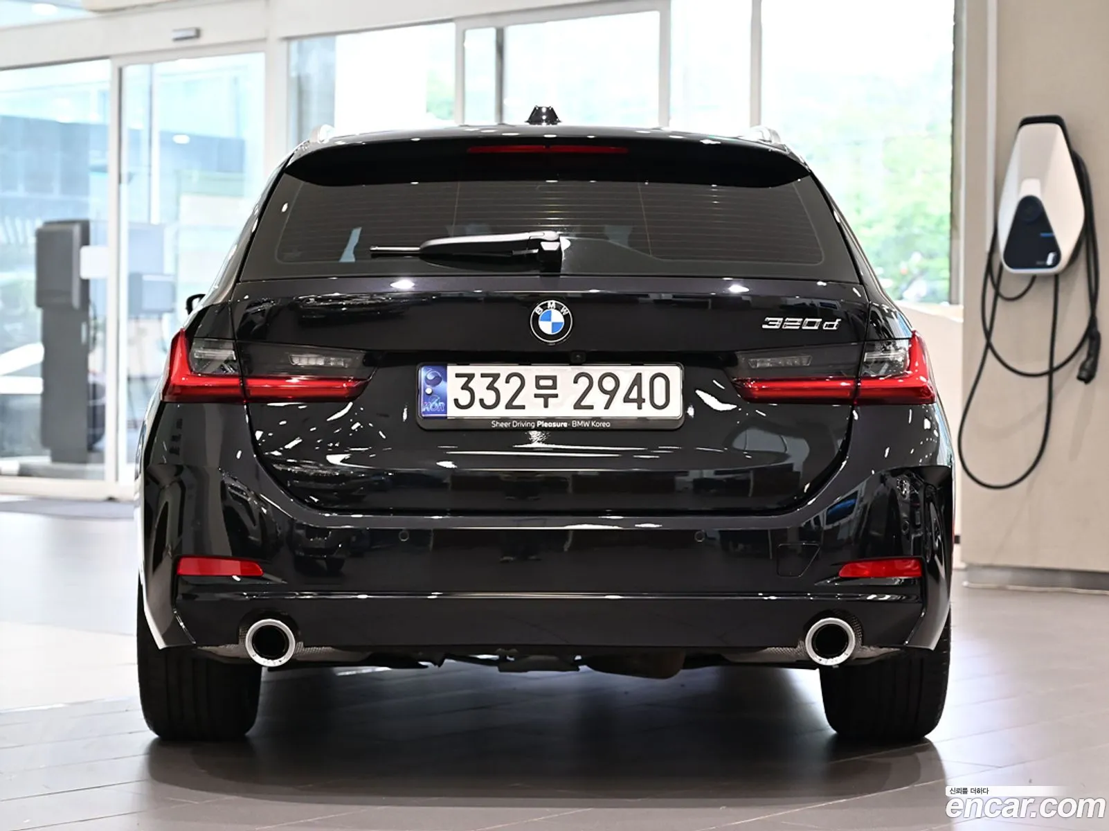 BMW 3Er 320D Touring 2023 - фотография 18564349