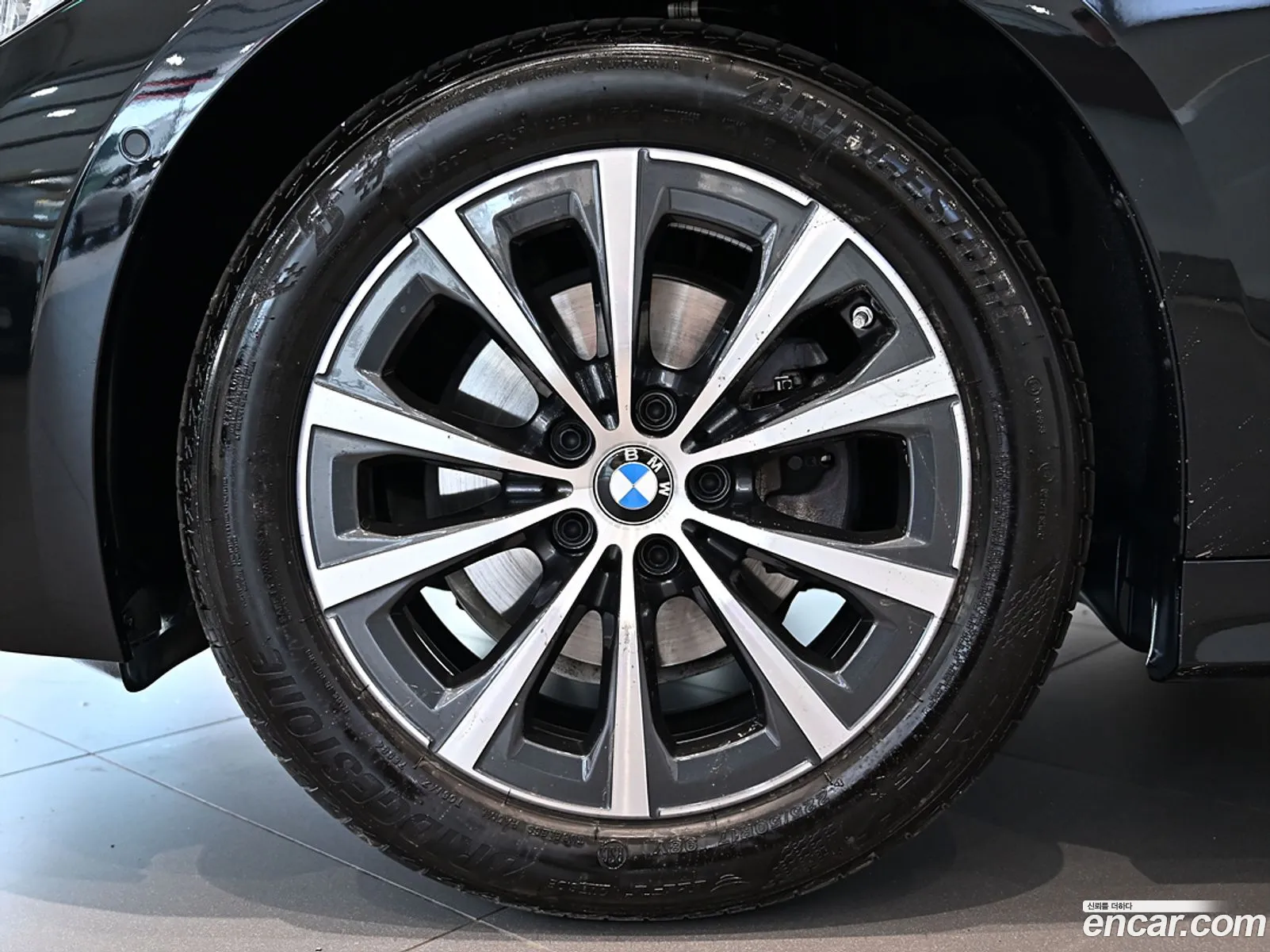 BMW 3Er 320D Touring 2023 - фотография 18564350