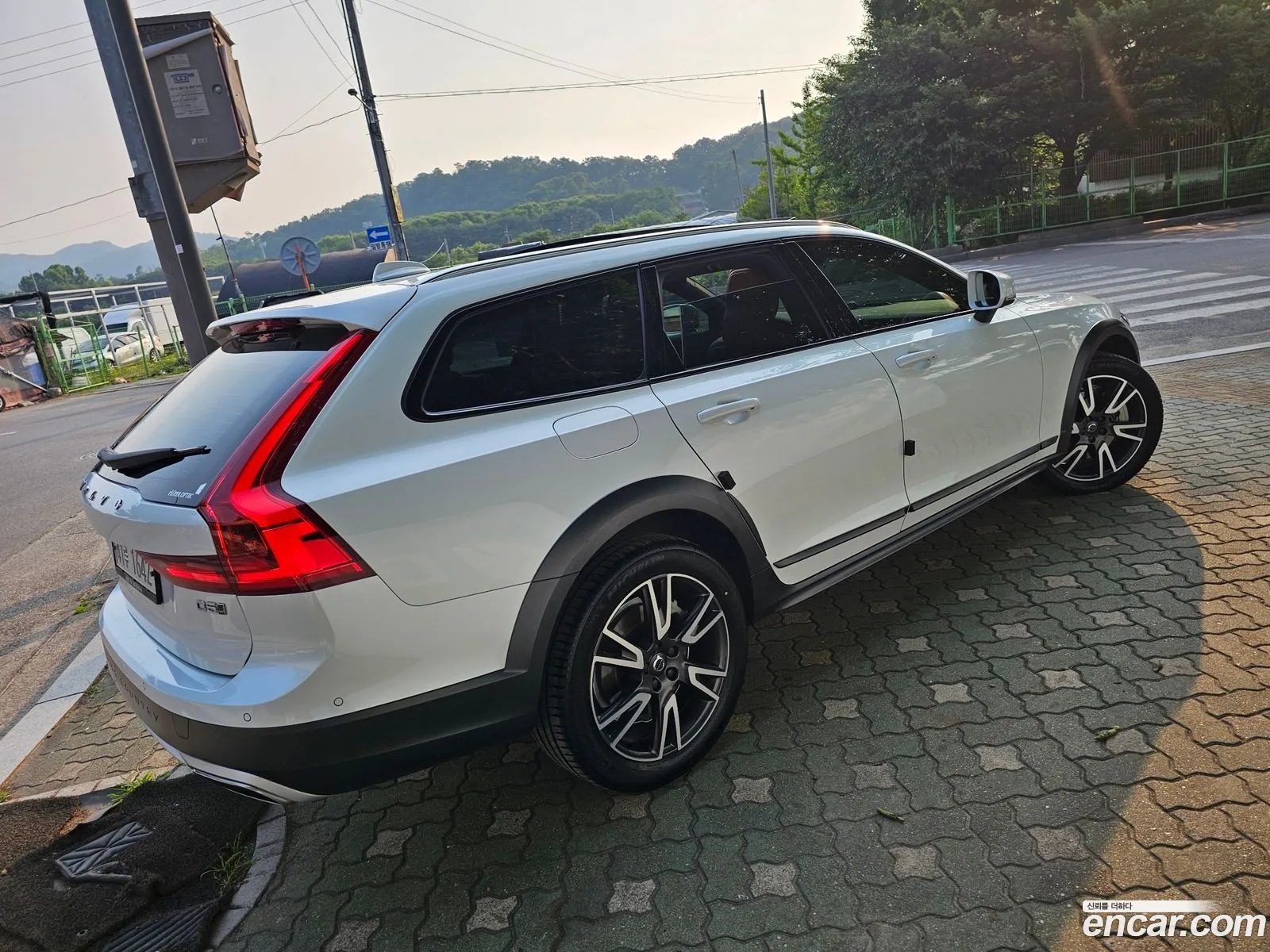 Volvo V90 Ii D5 Pro Awd 2019 - фотография 4504403