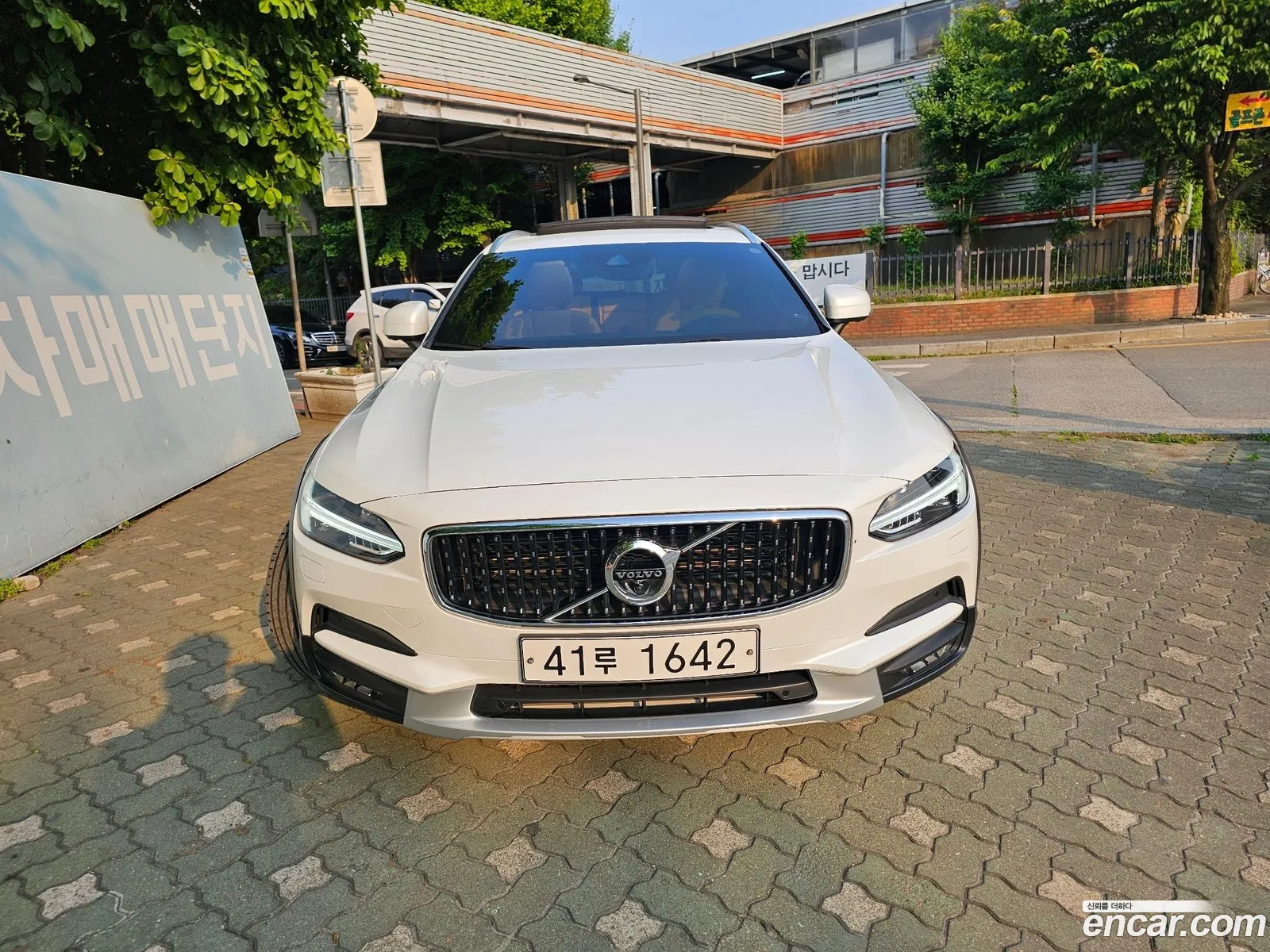 Volvo V90 Ii D5 Pro Awd 2019 - фотография 4504404