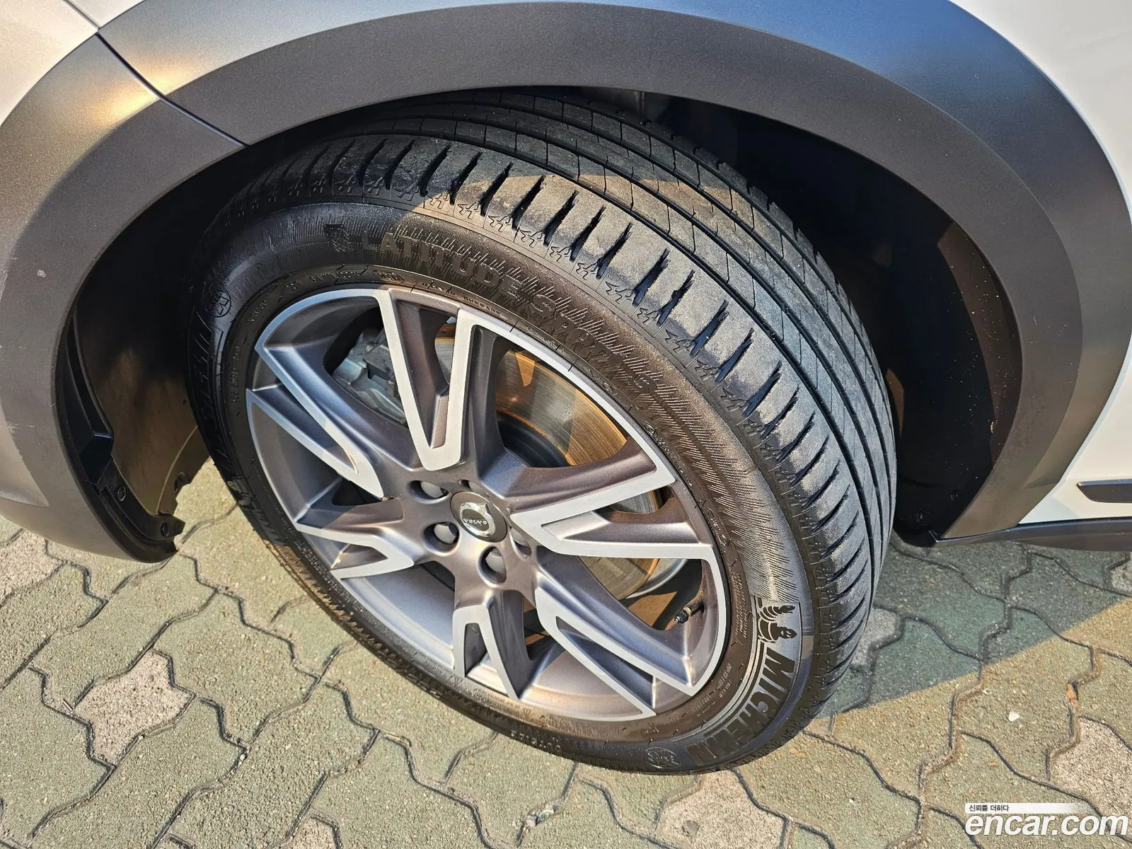 Volvo V90 Ii D5 Pro Awd 2019 - фотография 4504407