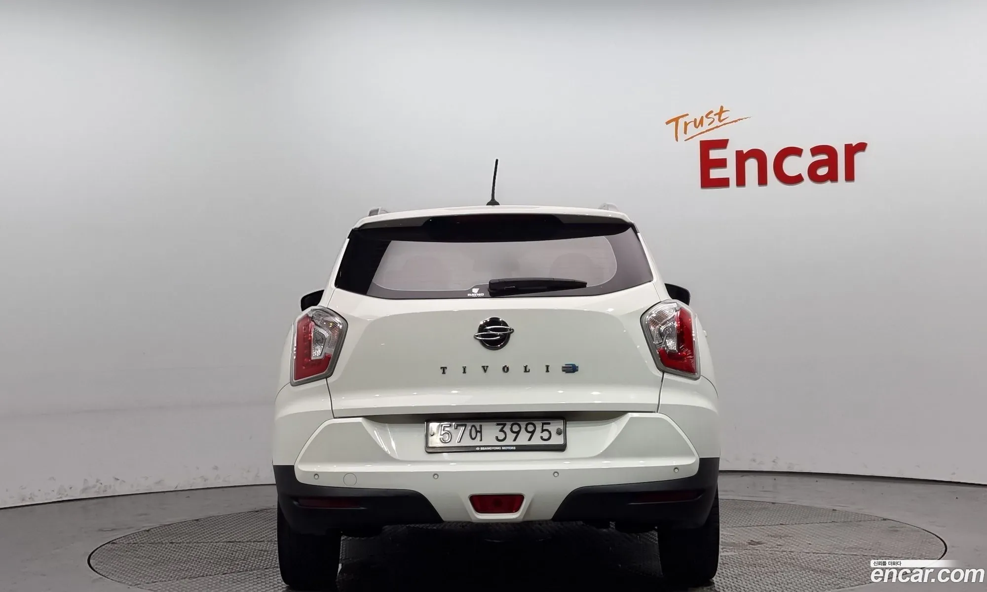 Ssangyong Tivoli Tivoli Diesel Lx 2Wd 2016 - фотография 19793169